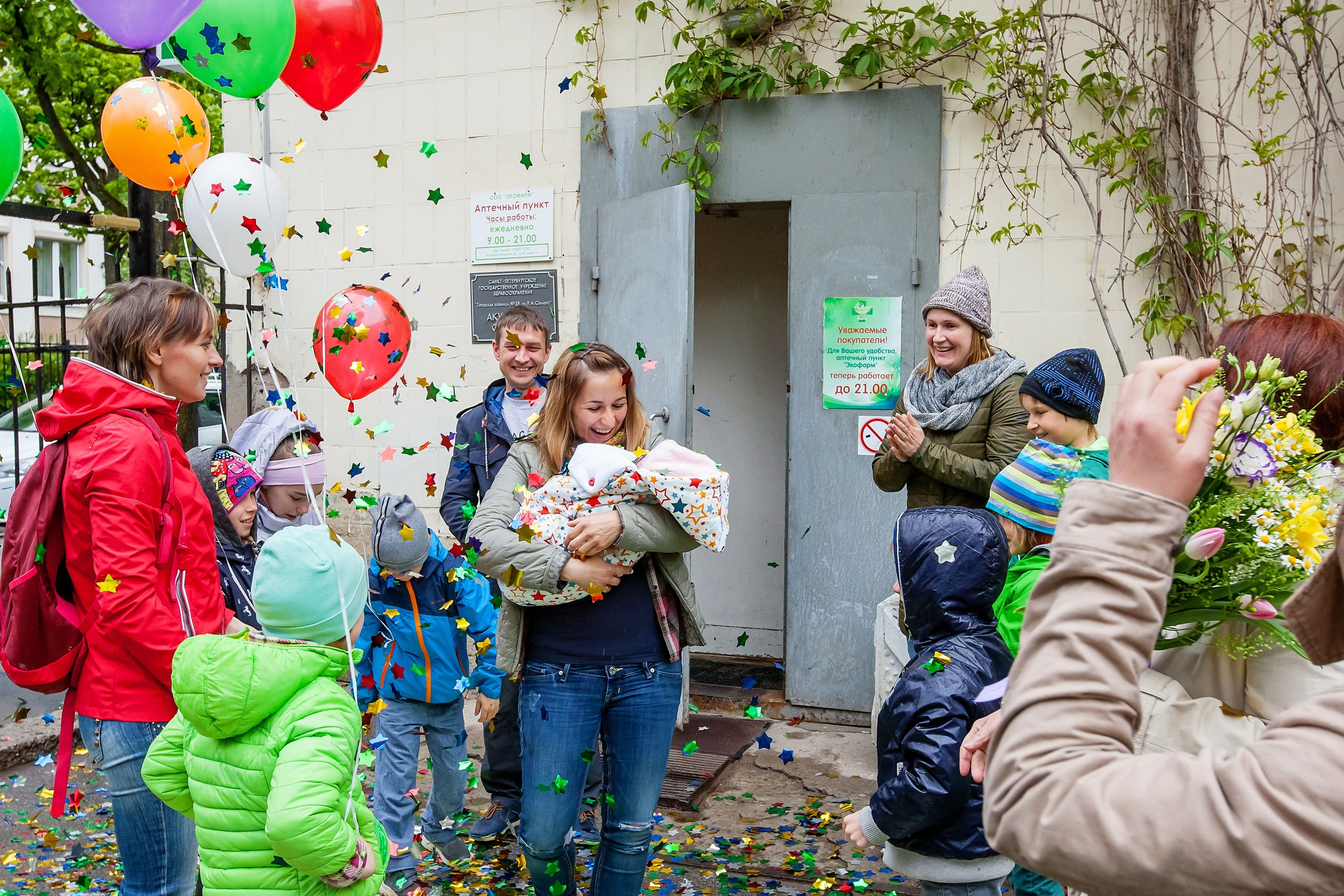 Выписка из роддома. Свадебный, семейный, детский фотограф в Санкт-Петербурге
