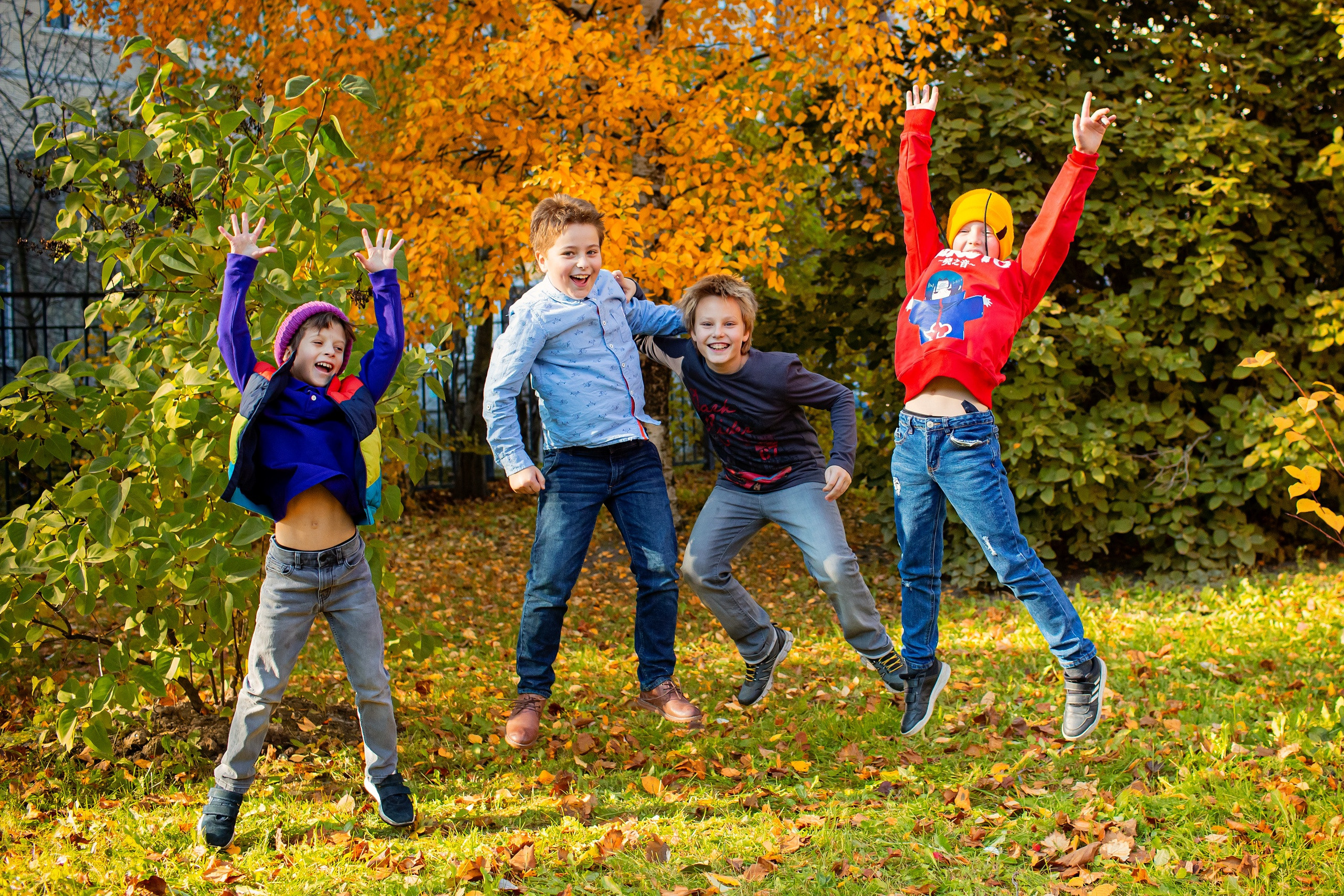 Фотосъёмка для выпускных альбомов из начальной школы. Свадебный, семейный, детский фотограф в Санкт-Петербурге