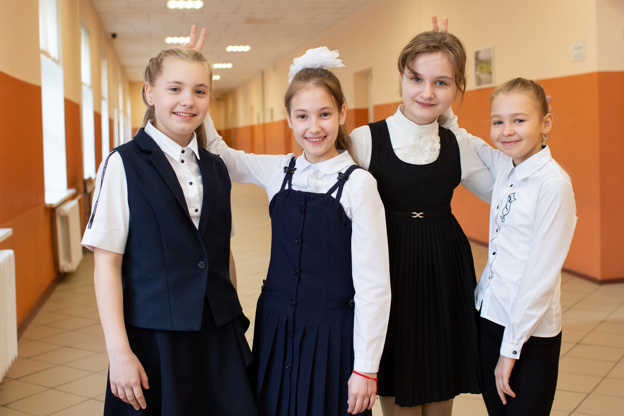 Фотосъёмка для выпускных альбомов из начальной школы. Свадебный, семейный, детский фотограф в Санкт-Петербурге