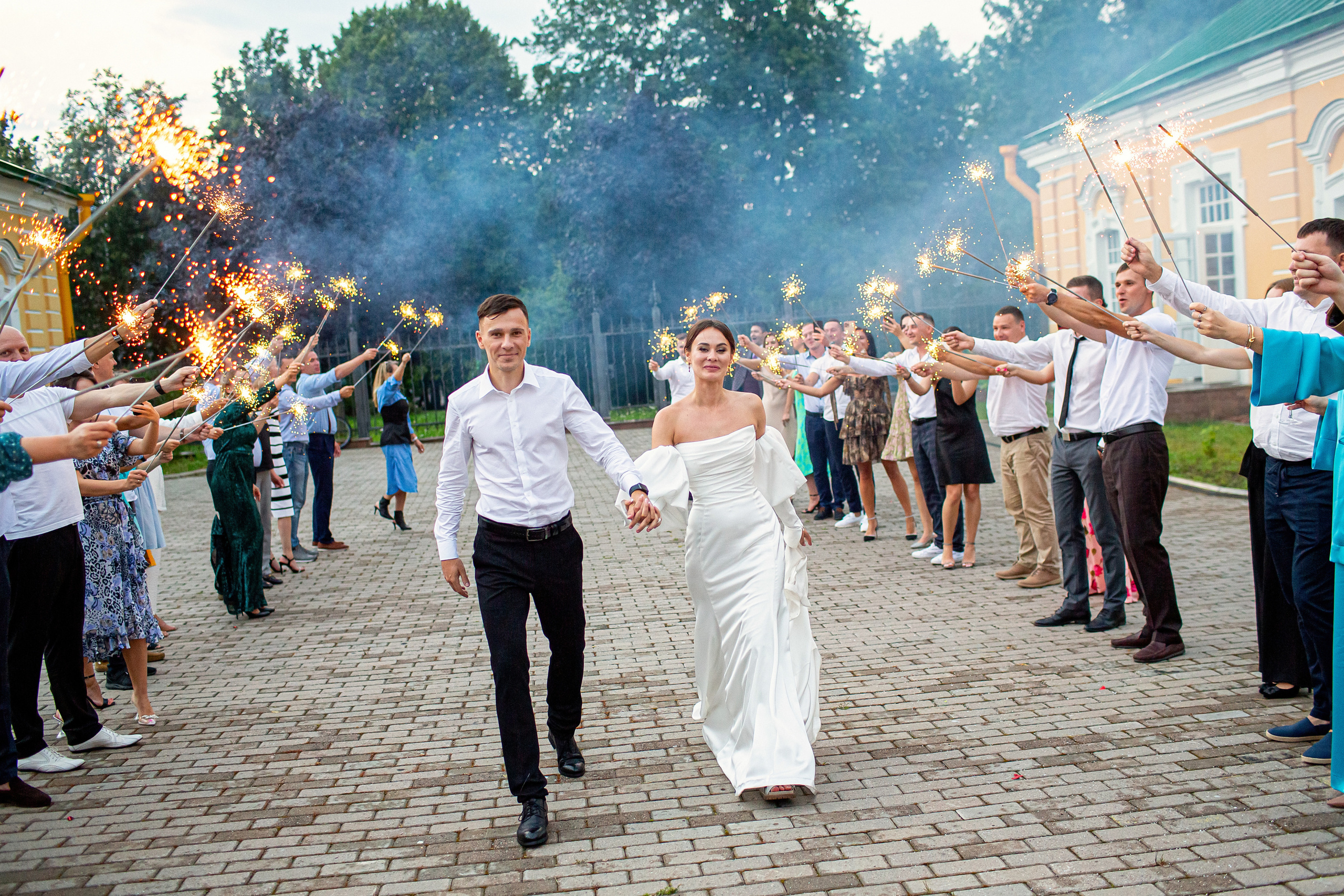 Свадебная фотосессия в Пушкине. Дворец бракосочетания № 3. Свадебный, семейный, детский фотограф в Санкт-Петербурге