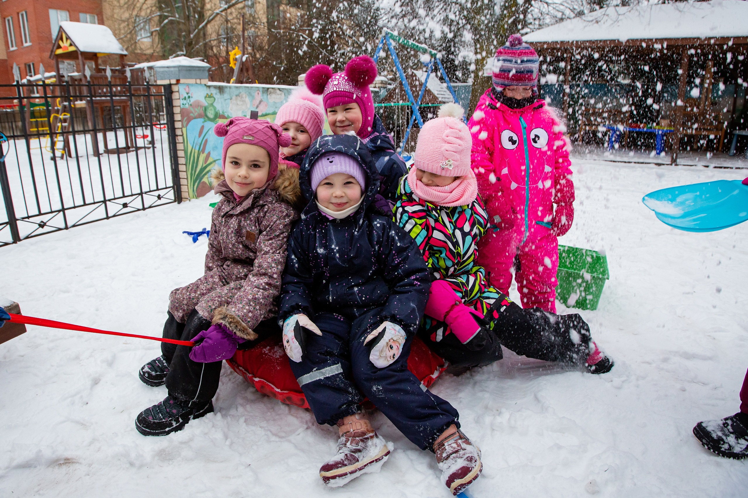 Фотосъёмка для выпускных альбомов в детском саду. Сезон 2020-2021. Свадебный, семейный, детский фотограф в Санкт-Петербурге
