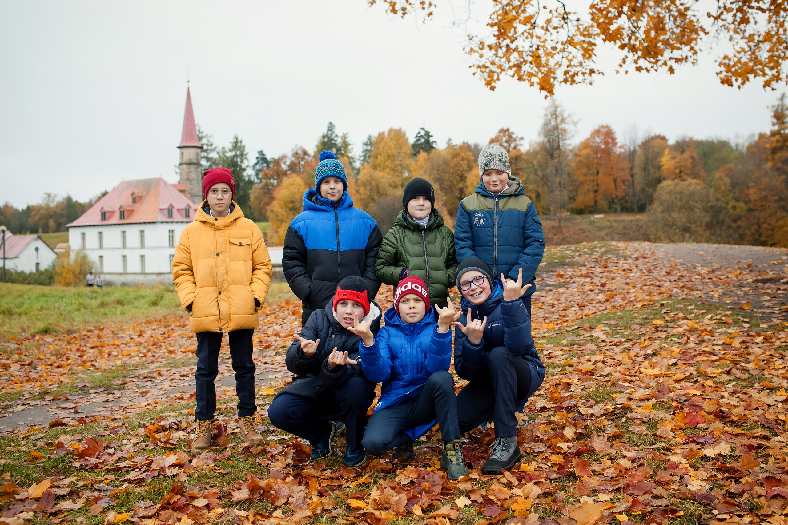 Фотосъёмка для выпускных альбомов из начальной школы. Свадебный, семейный, детский фотограф в Санкт-Петербурге