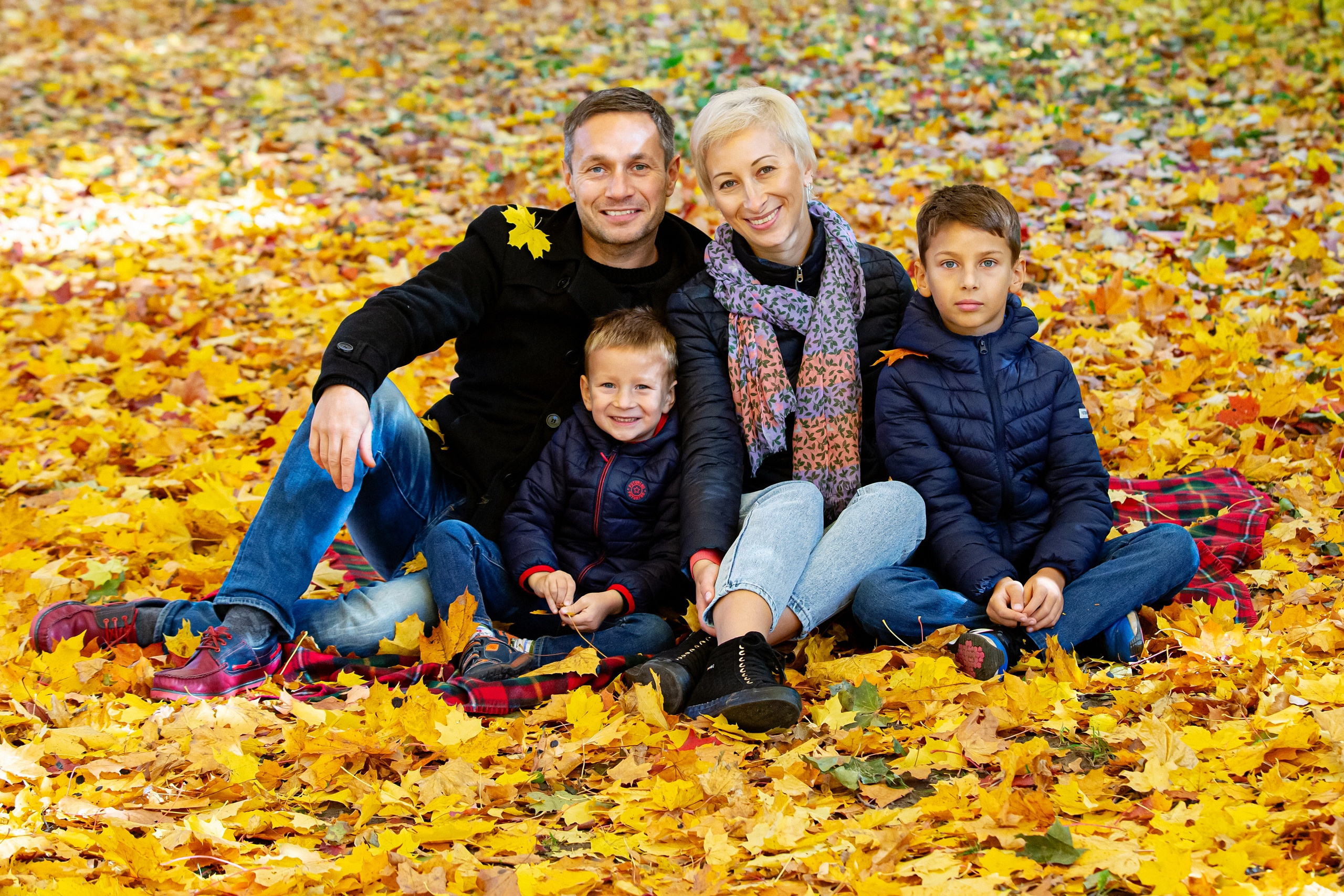 Осенняя съемка. Осень, семья, дети. Свадебный, семейный, детский фотограф в Санкт-Петербурге
