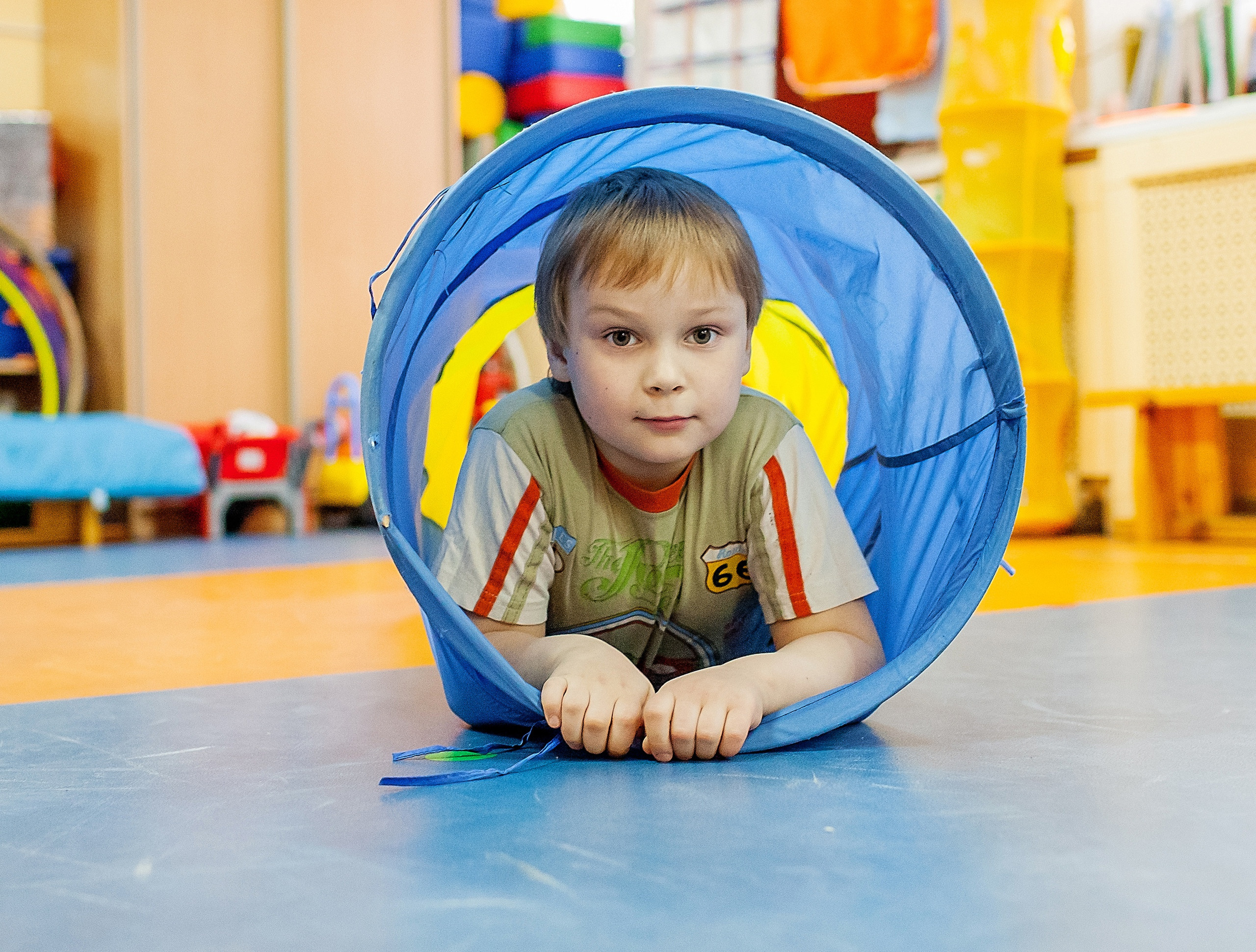Фотография для выпускных альбомов в детском саду в выпускной группе в подготовительной группе детей фотограф для выпускных альбомов фото детей в группе мастер-класс детский портрет занятия в детском саду игры в детском саду физкультура в детском саду