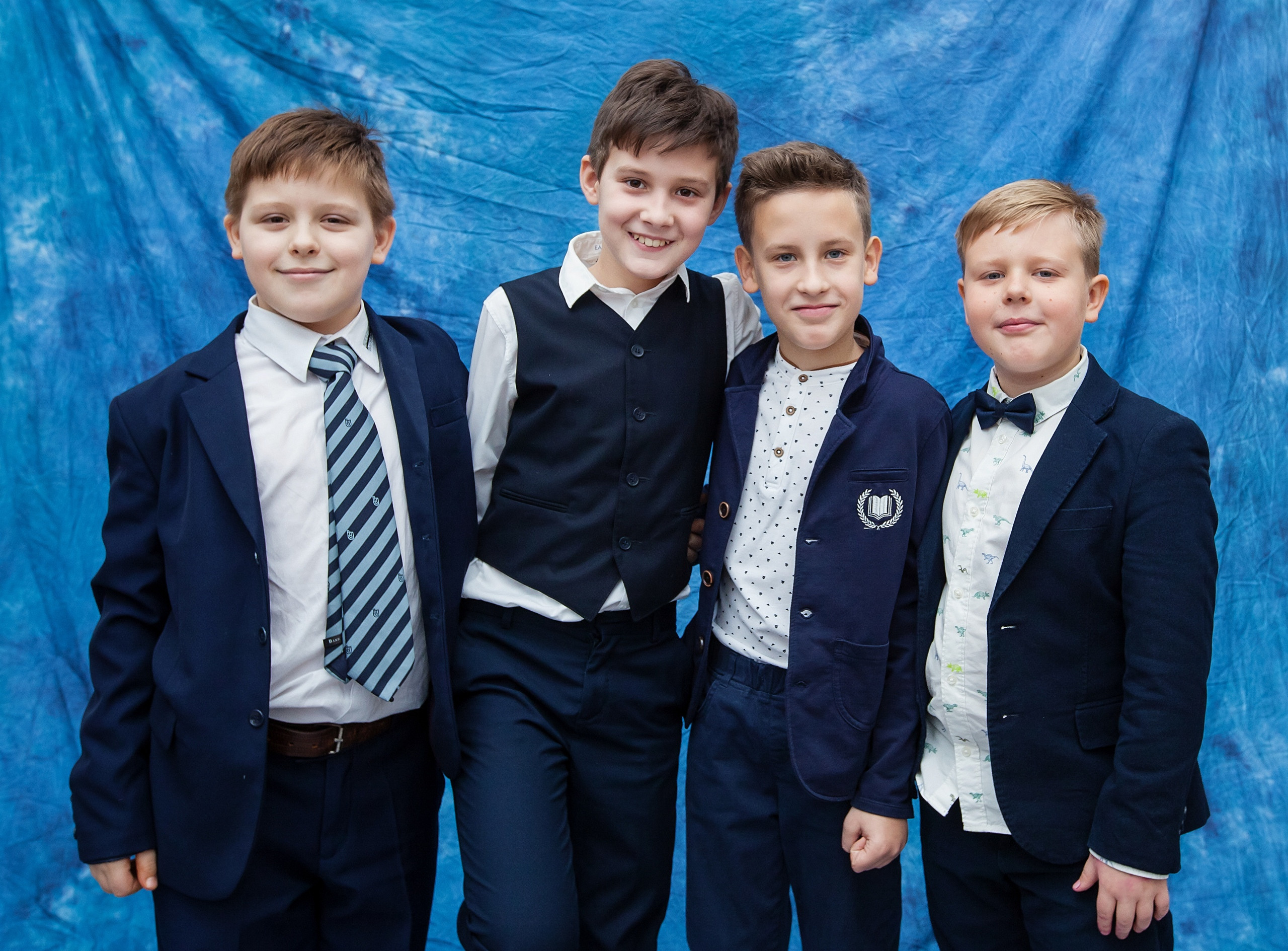 Фотосъёмка для выпускных альбомов из начальной школы. Свадебный, семейный, детский фотограф в Санкт-Петербурге