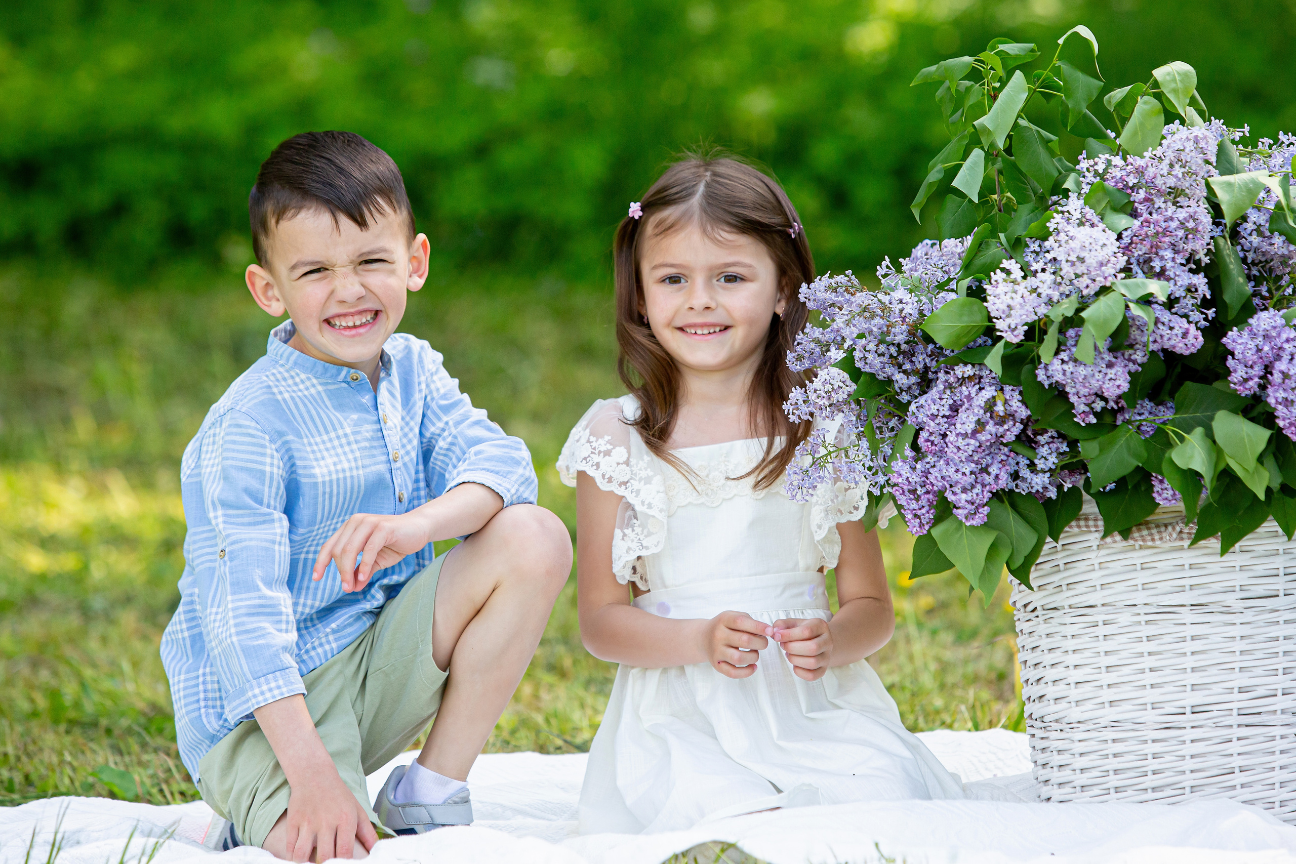 Красивая семейная прогулка. Свадебный, семейный, детский фотограф в Санкт-Петербурге
