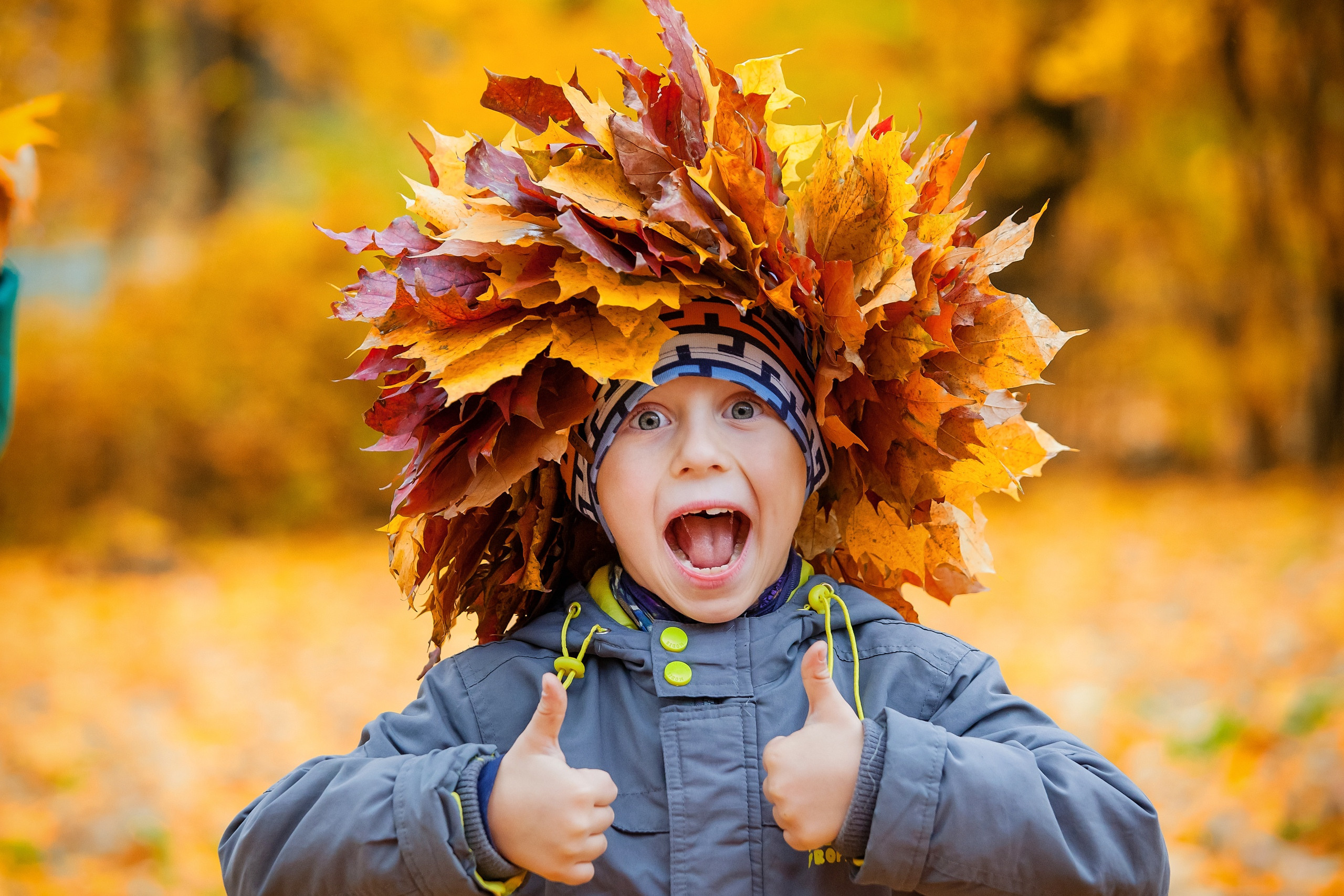 Фотография для выпускных альбомов в детском саду в выпускной группе в подготовительной группе осенние фотография детей осенний портрет