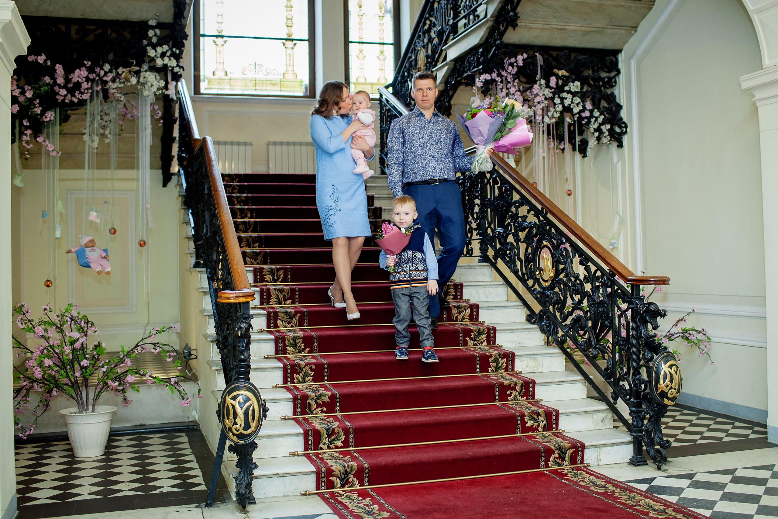 Торжественная регистрация в доме малютки. Свадебный, семейный, детский фотограф в Санкт-Петербурге