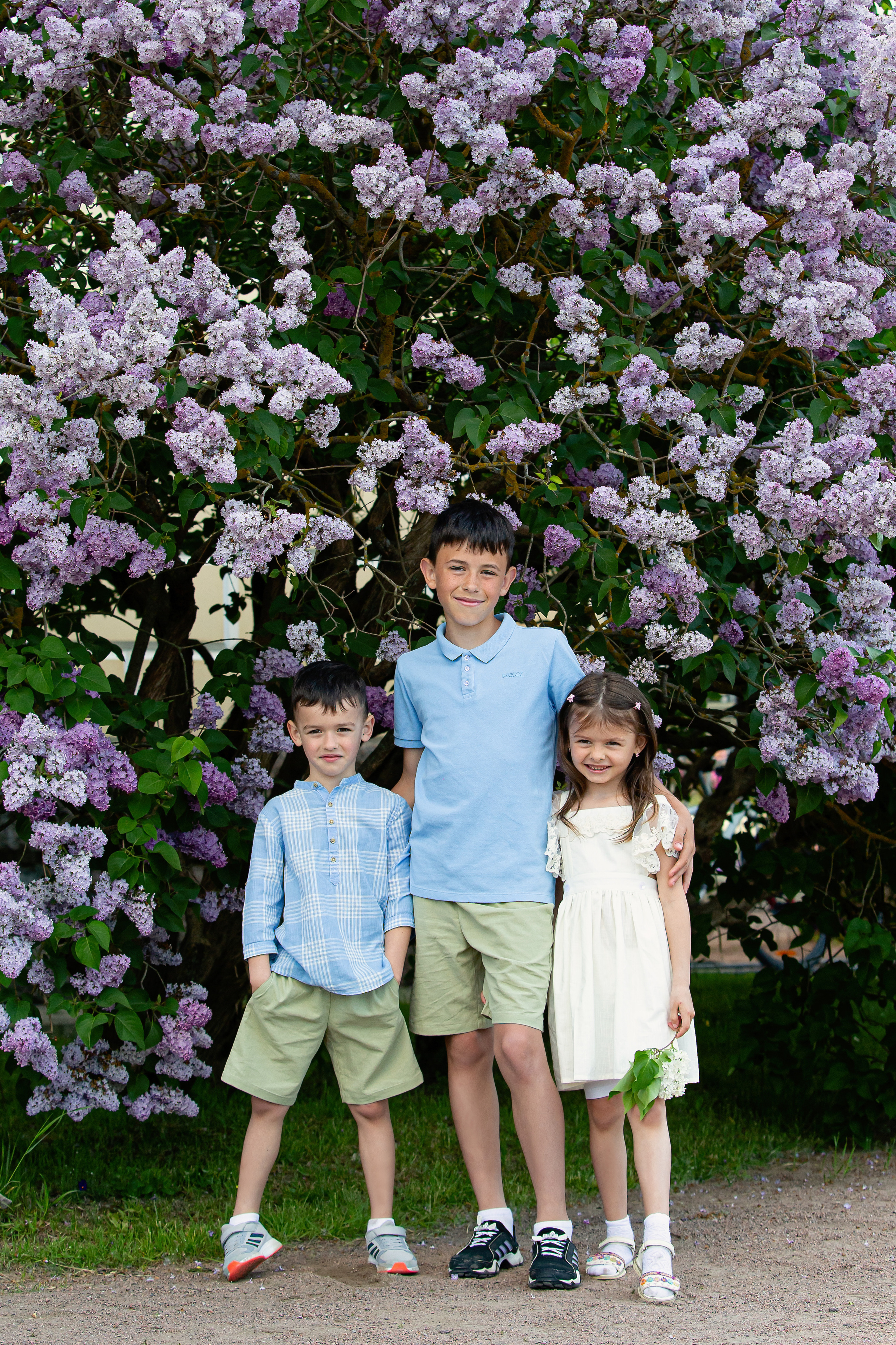 Красивая семейная прогулка. Свадебный, семейный, детский фотограф в Санкт-Петербурге