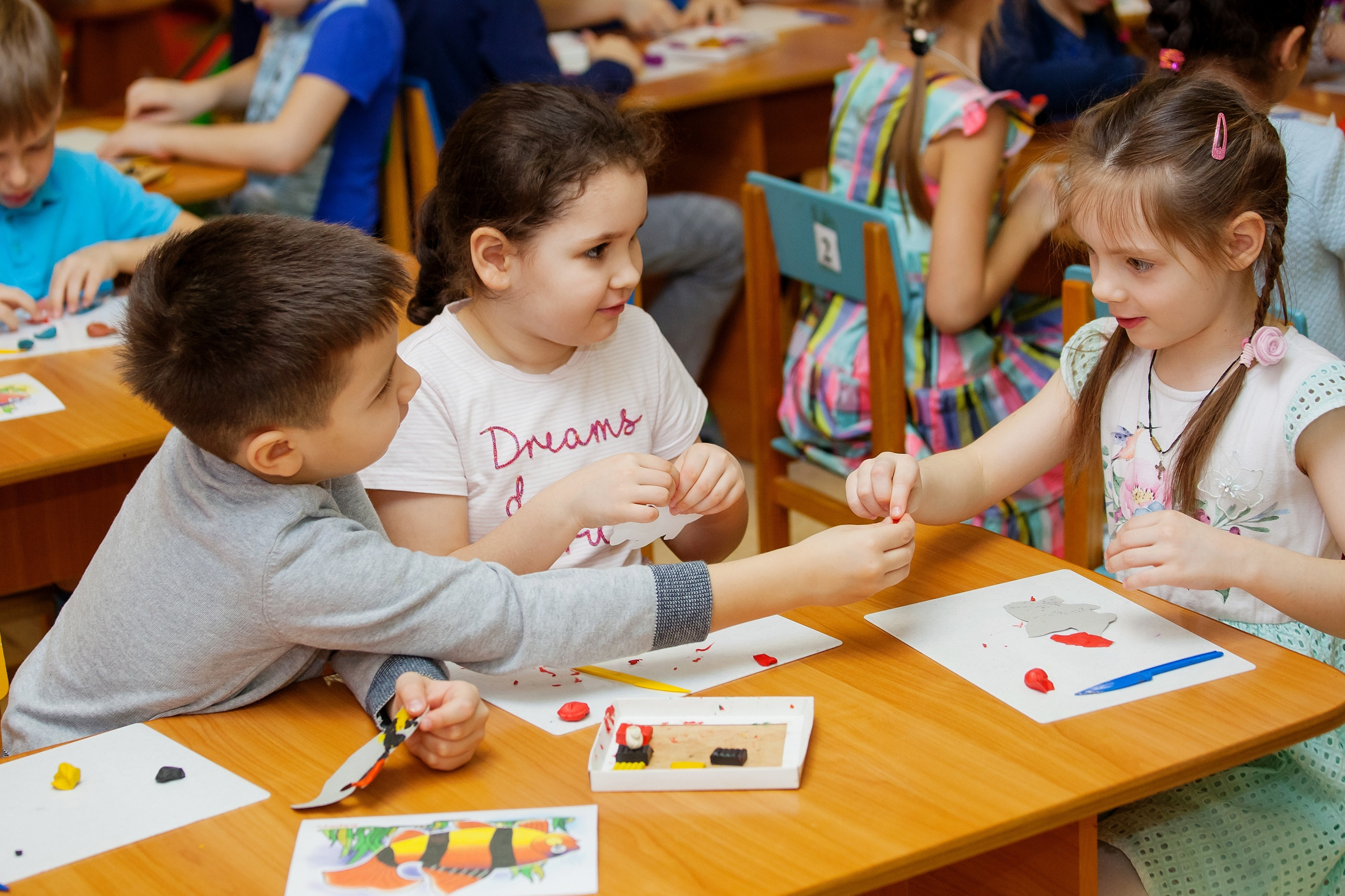 Фотография для выпускных альбомов в детском саду в выпускной группе в подготовительной группе детей фотограф для выпускных альбомов фото детей в группе мастер-класс детский портрет