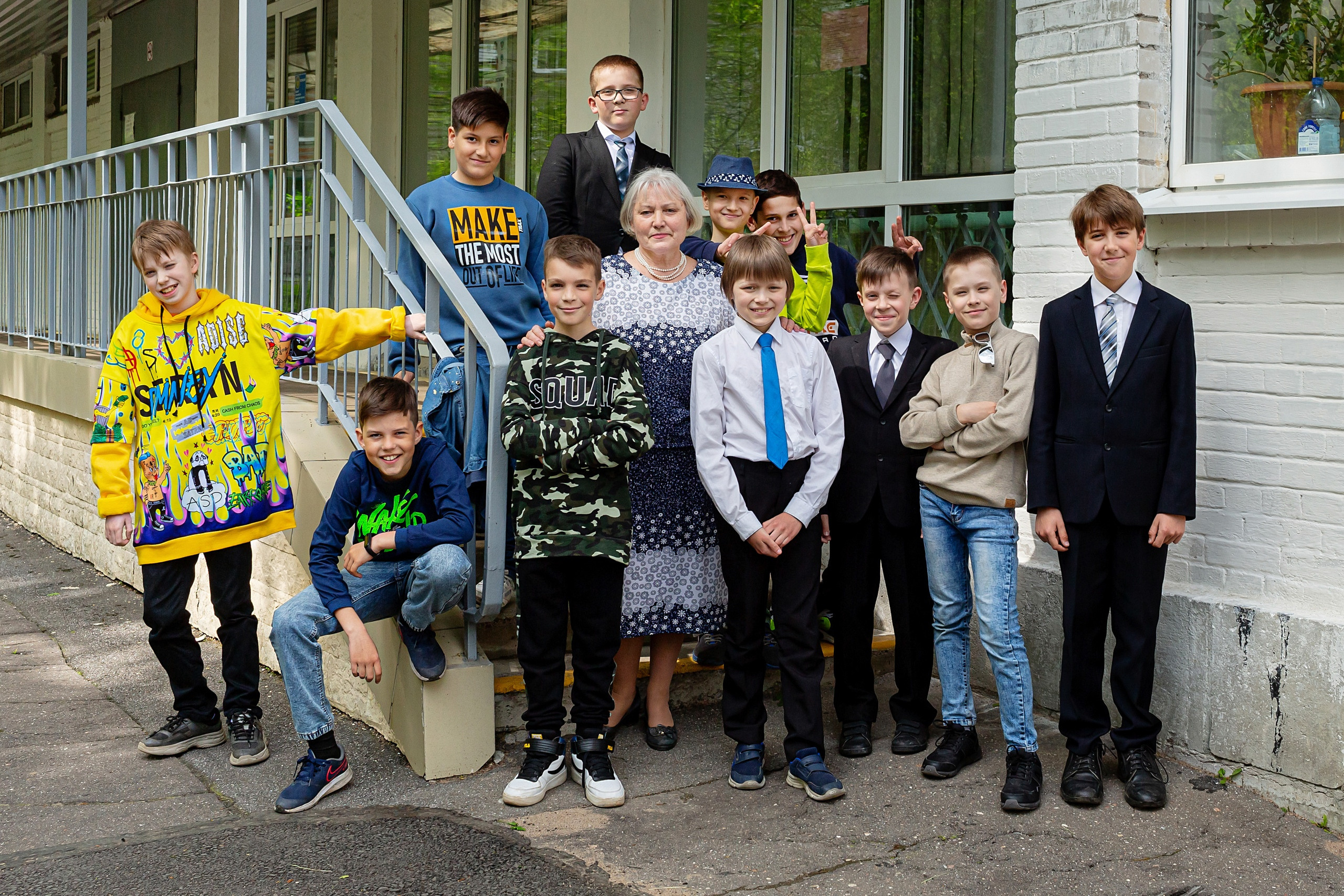 Фотосъёмка для выпускных альбомов из начальной школы. Свадебный, семейный, детский фотограф в Санкт-Петербурге