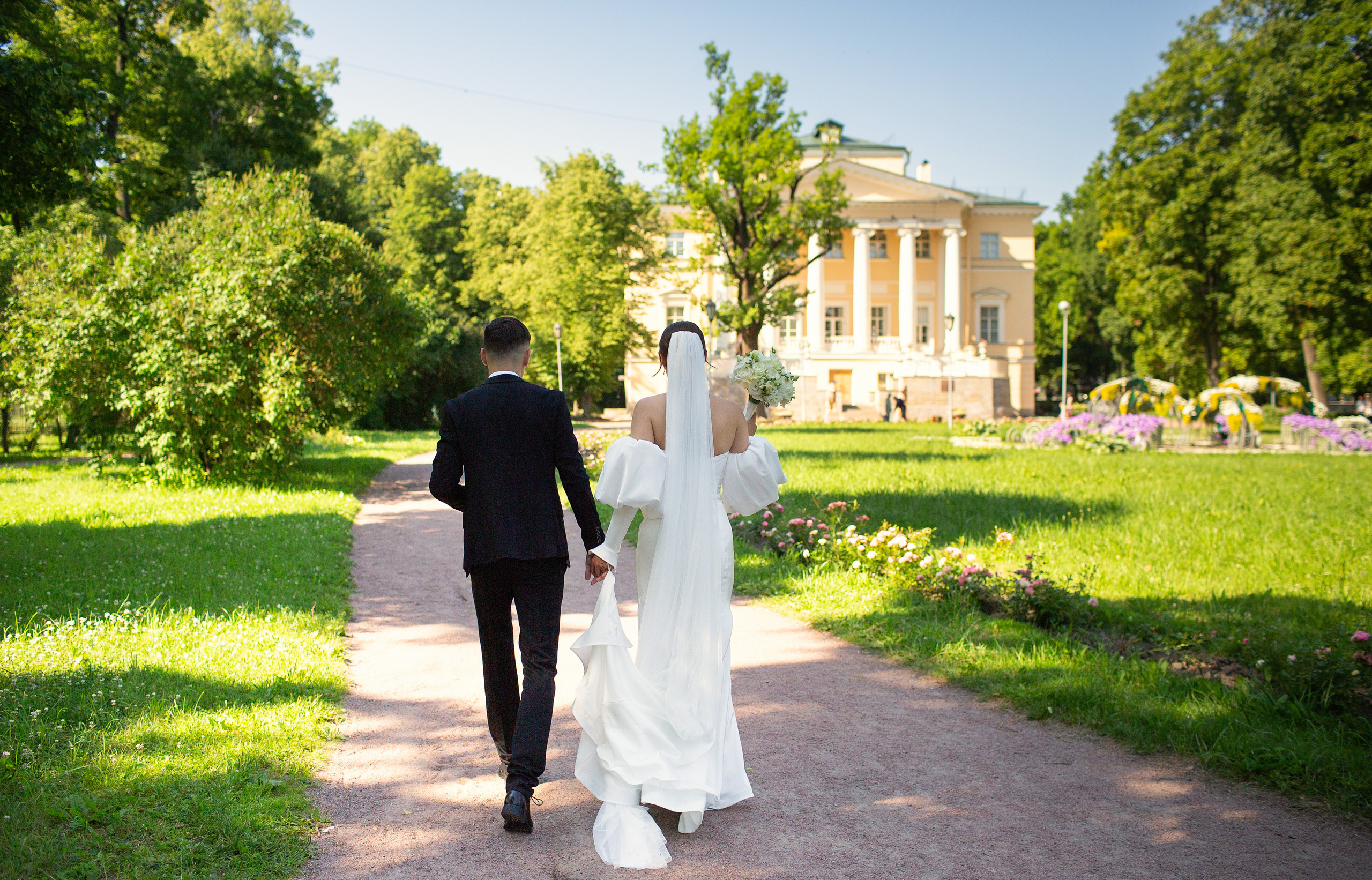 Свадебная фотосессия в Пушкине. Дворец бракосочетания № 3. Свадебный, семейный, детский фотограф в Санкт-Петербурге