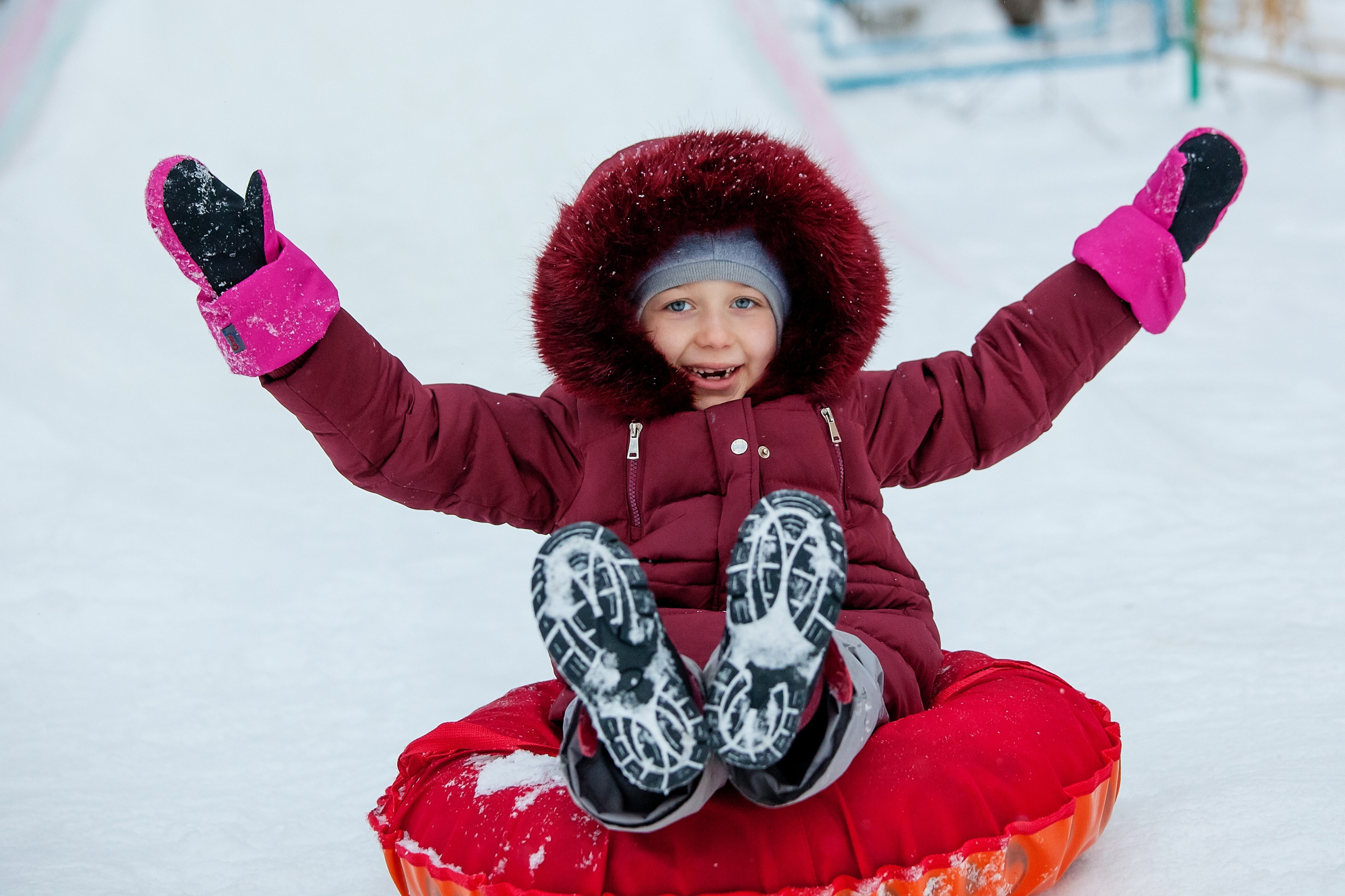 Фотография для выпускных альбомов в детском саду в выпускной группе в подготовительной группе детей фотограф для выпускных альбомов фото детей зимой зимние портреты