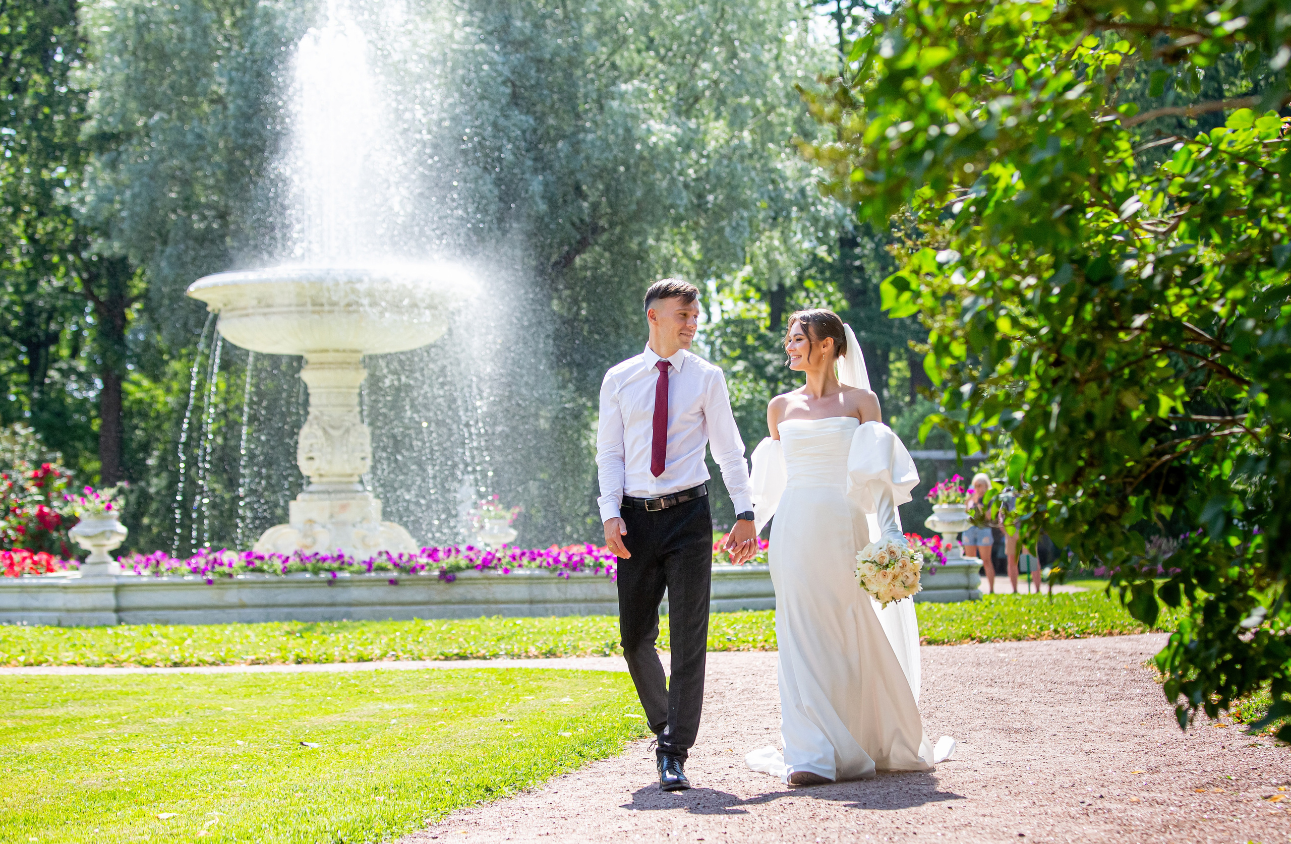 Свадебная фотосессия в Пушкине. Дворец бракосочетания № 3. Свадебный, семейный, детский фотограф в Санкт-Петербурге