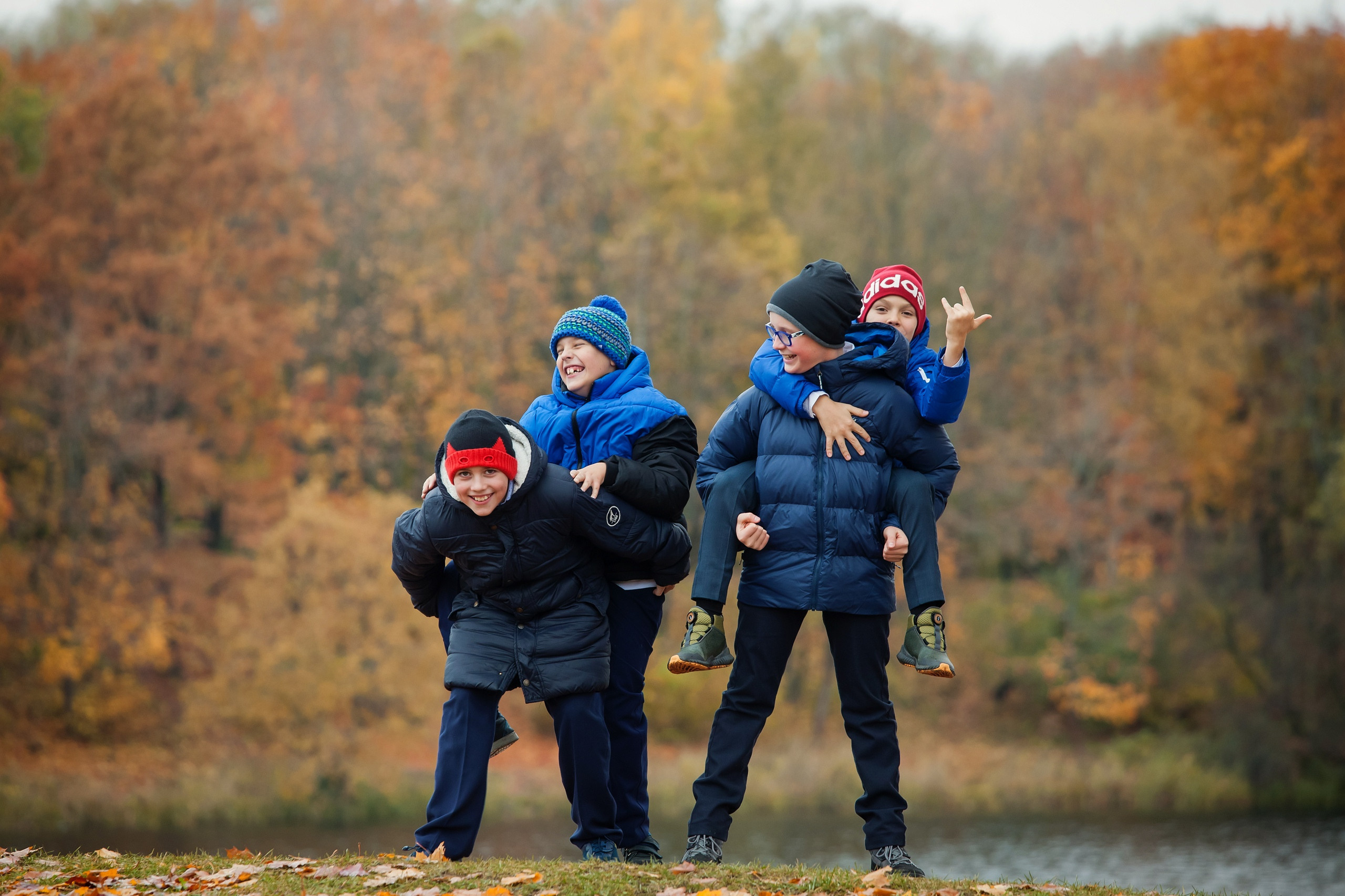 Фотосъёмка для выпускных альбомов из начальной школы. Свадебный, семейный, детский фотограф в Санкт-Петербурге