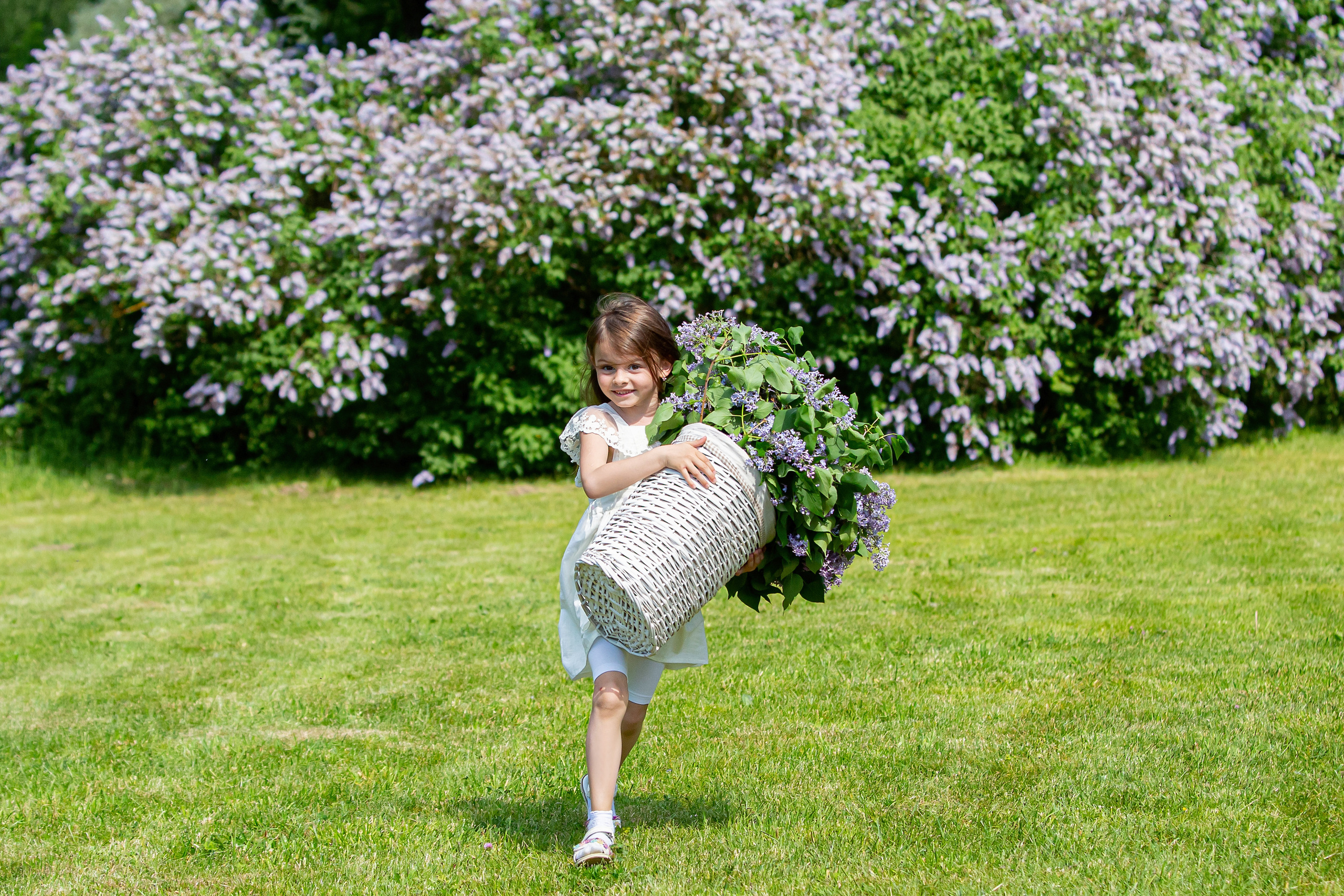 Красивая семейная прогулка. Свадебный, семейный, детский фотограф в Санкт-Петербурге