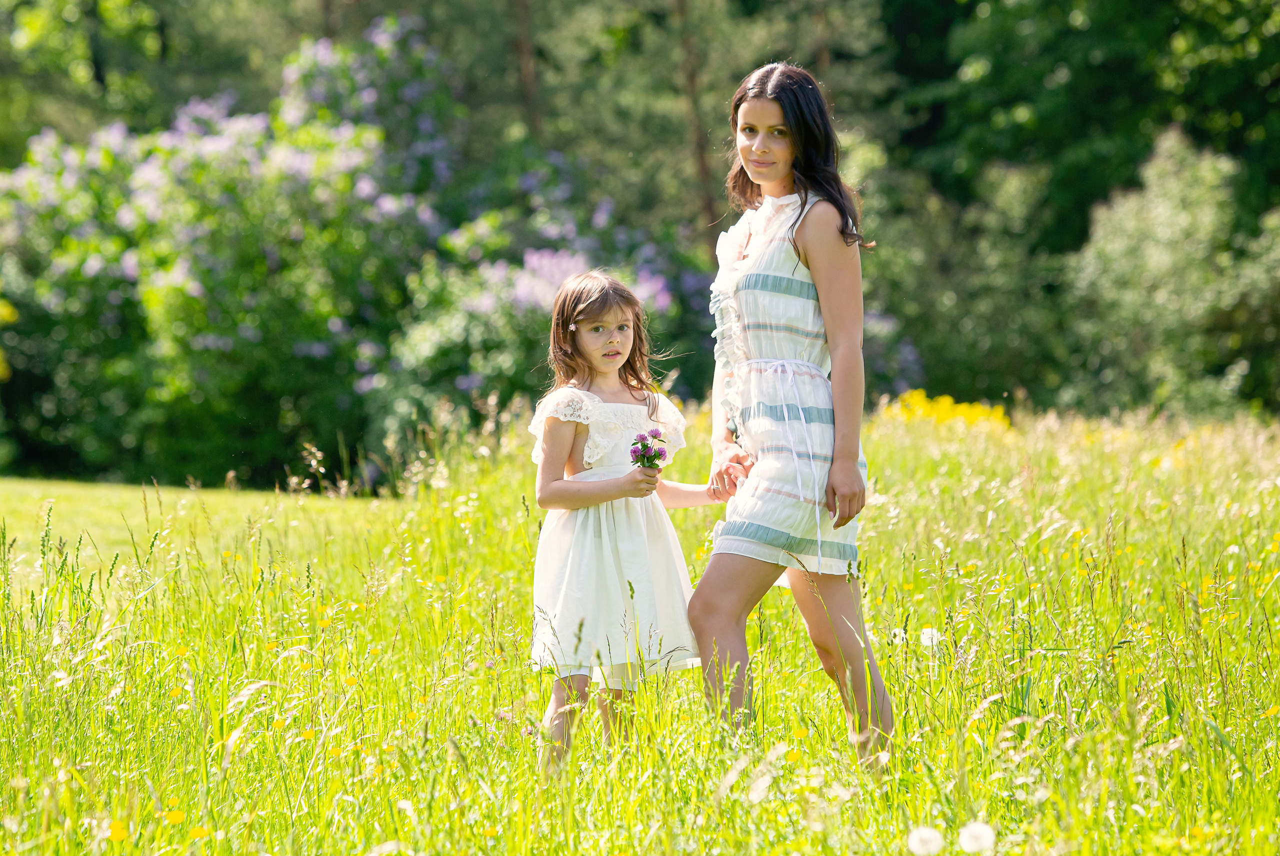 Красивая семейная прогулка. Свадебный, семейный, детский фотограф в Санкт-Петербурге