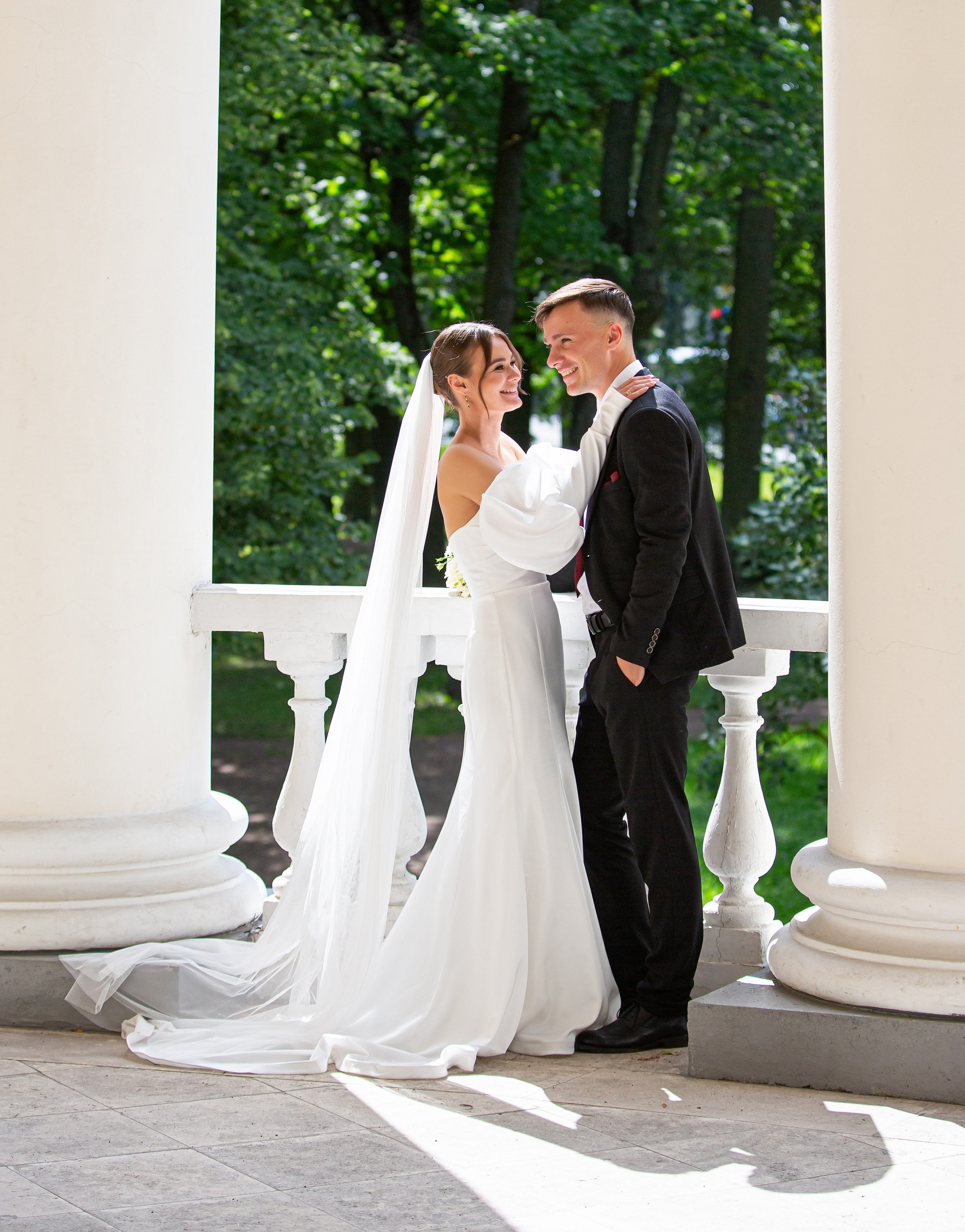 Свадебная фотосессия в Пушкине. Дворец бракосочетания № 3. Свадебный, семейный, детский фотограф в Санкт-Петербурге