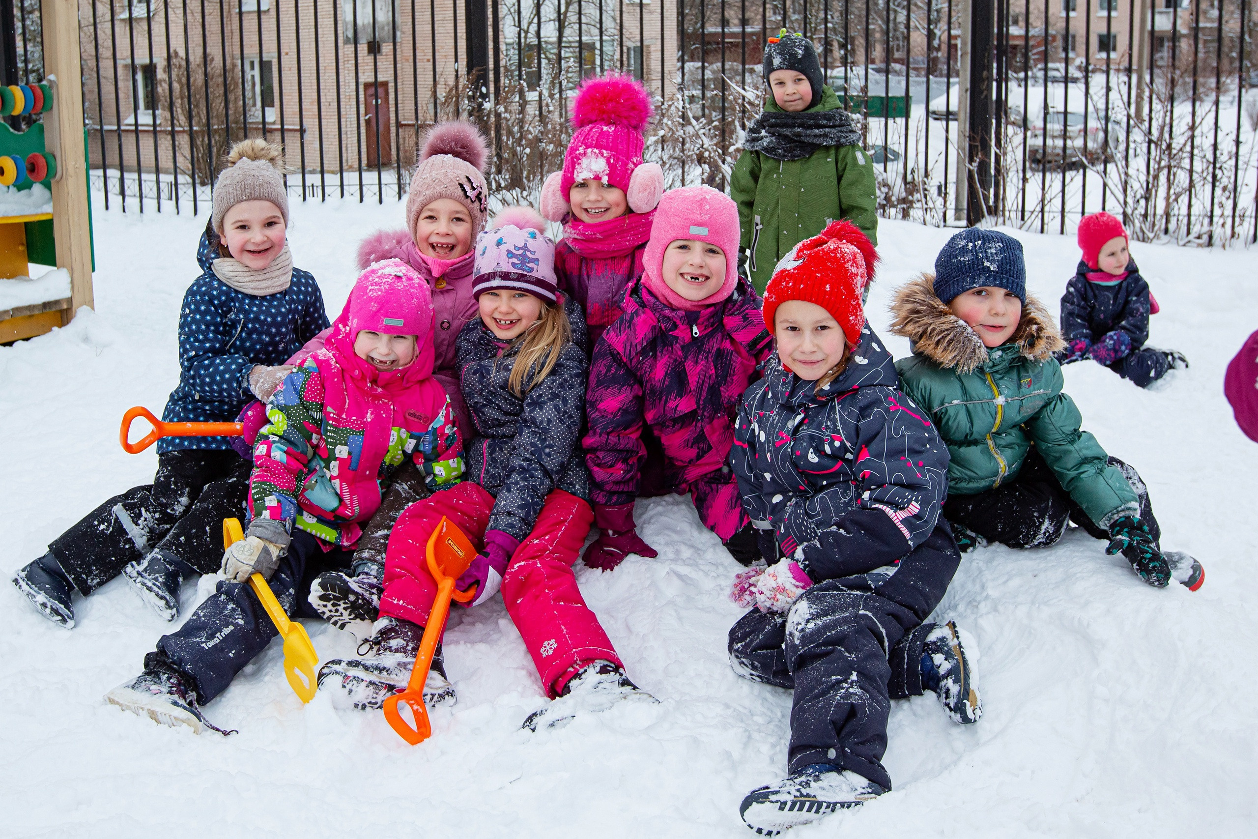 Зима в детском саду. Свадебный, семейный, детский фотограф в Санкт-Петербурге