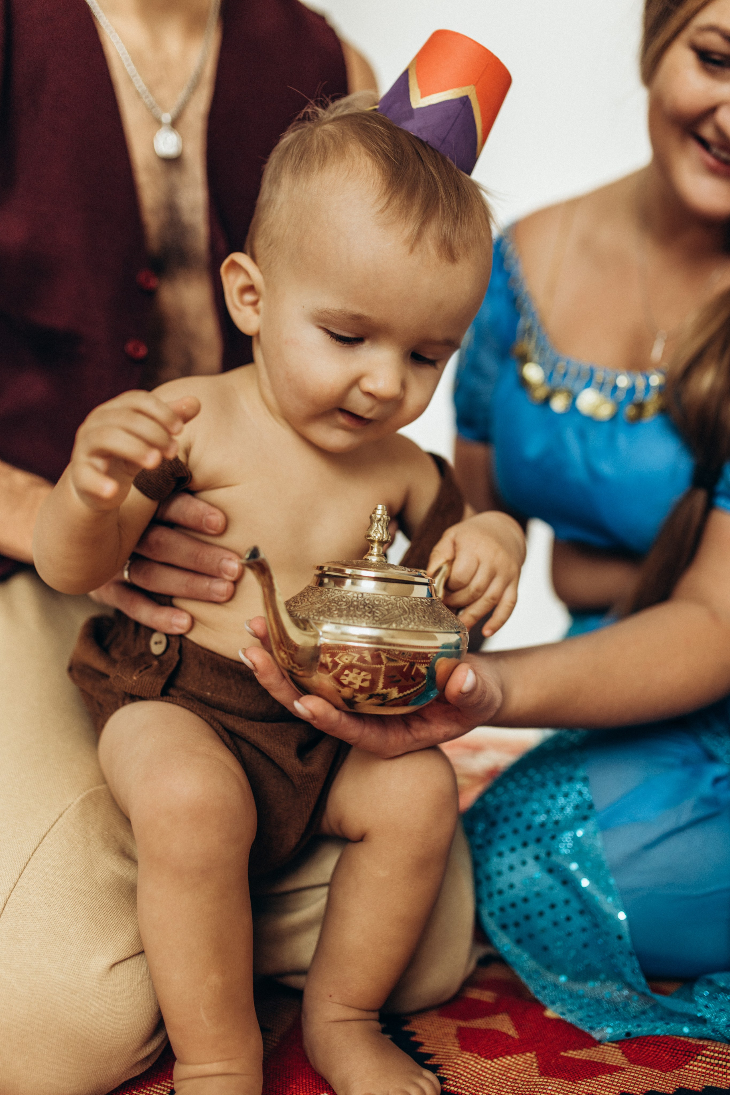 Семейные фото на годиках. Фотограф новорожденных Серпухов, Протвино, Москва I Марина Бурмистрова