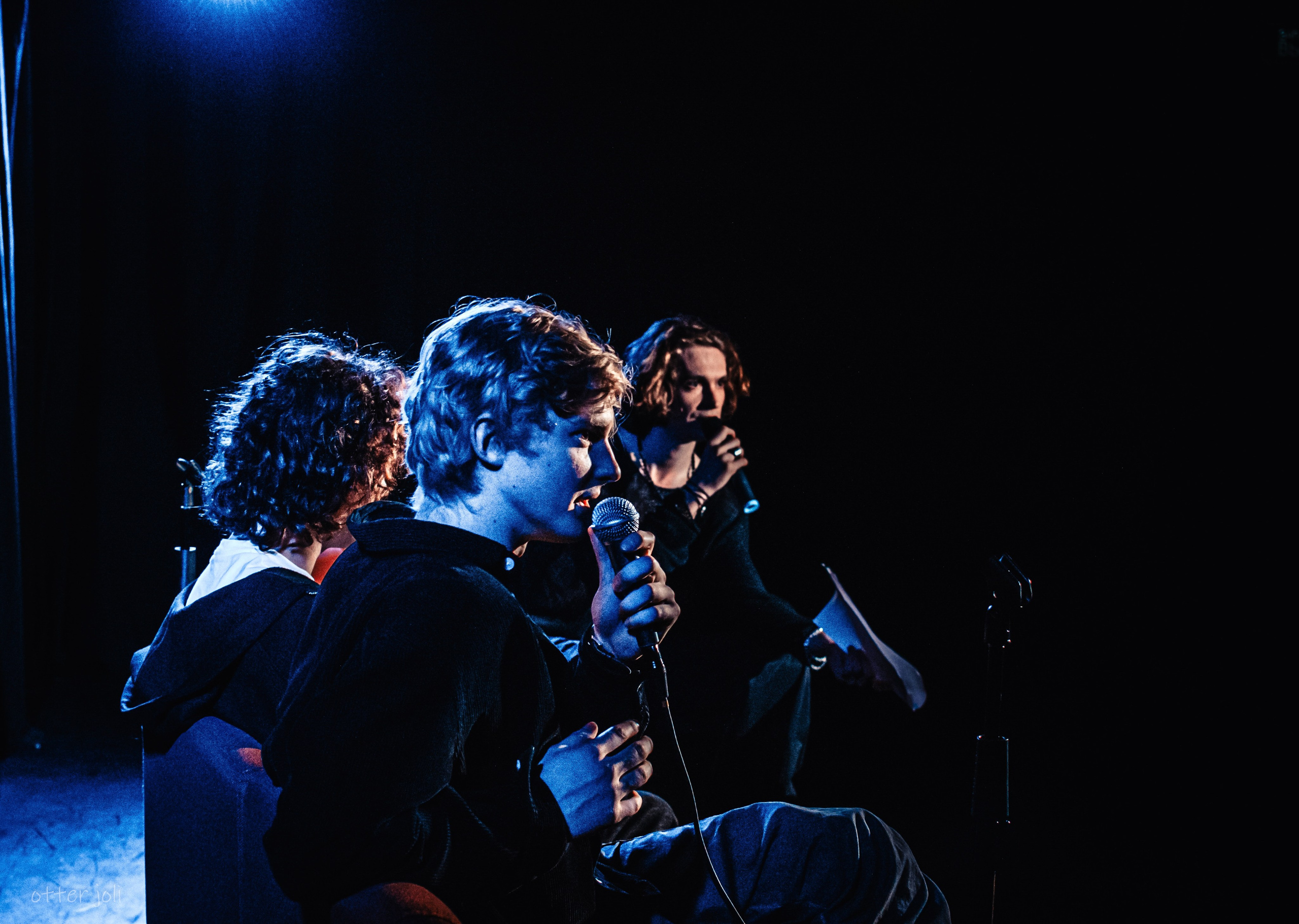 Квартирник «За пределами сюжета» | OFF-театр. Концертный репортёр Валерия Сафина