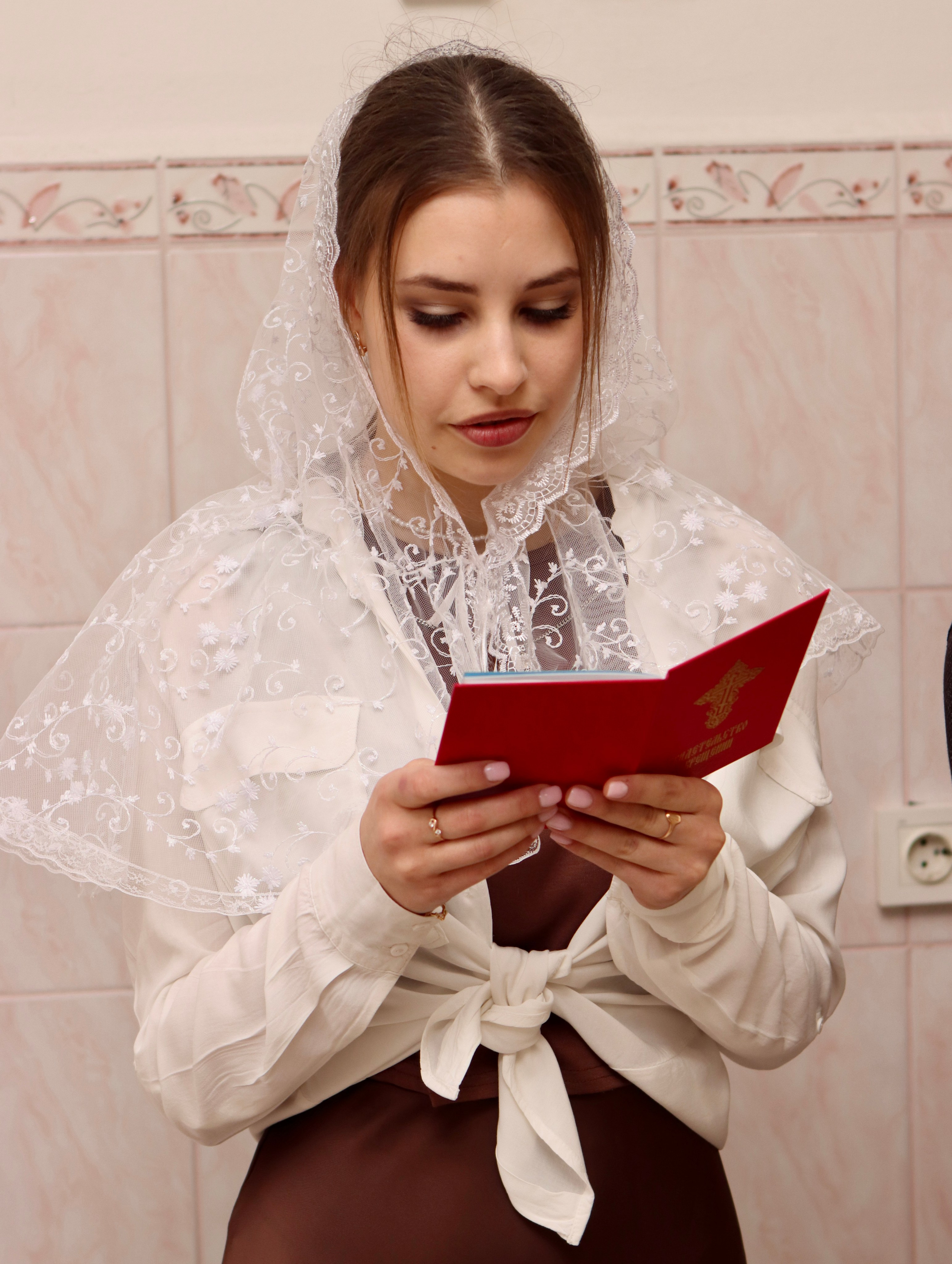 Анастасия и Вадим — крещение Виктории. Фотограф в Курске Смирнов Евгений