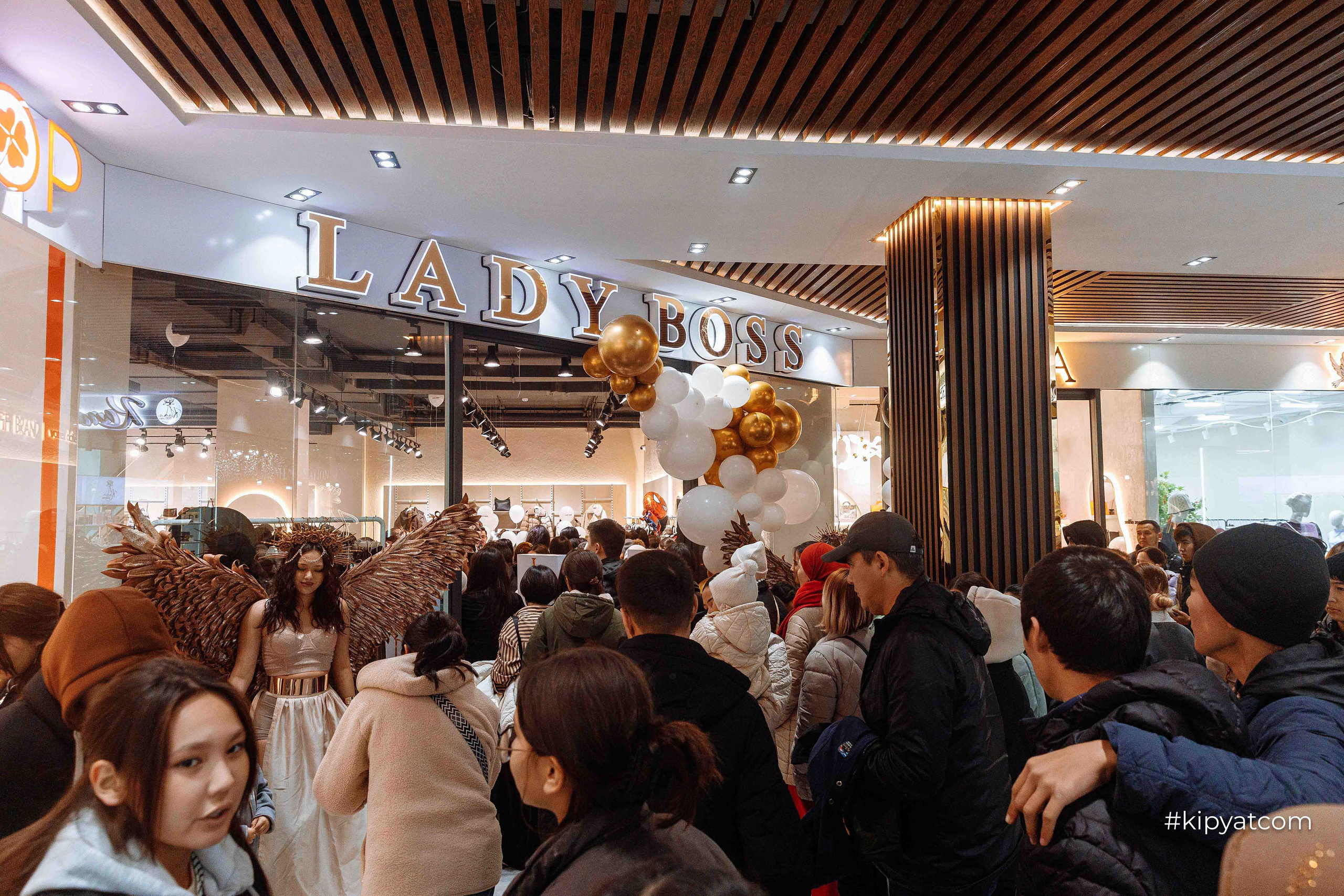 Официальное открытие ТРЦ «Royal Plaza»