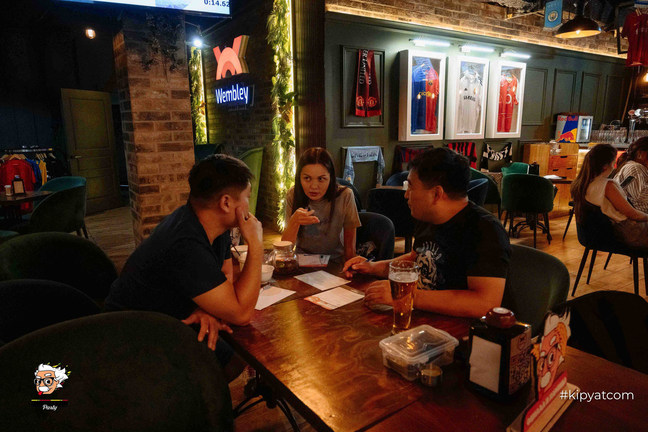 Эйнштейн Party