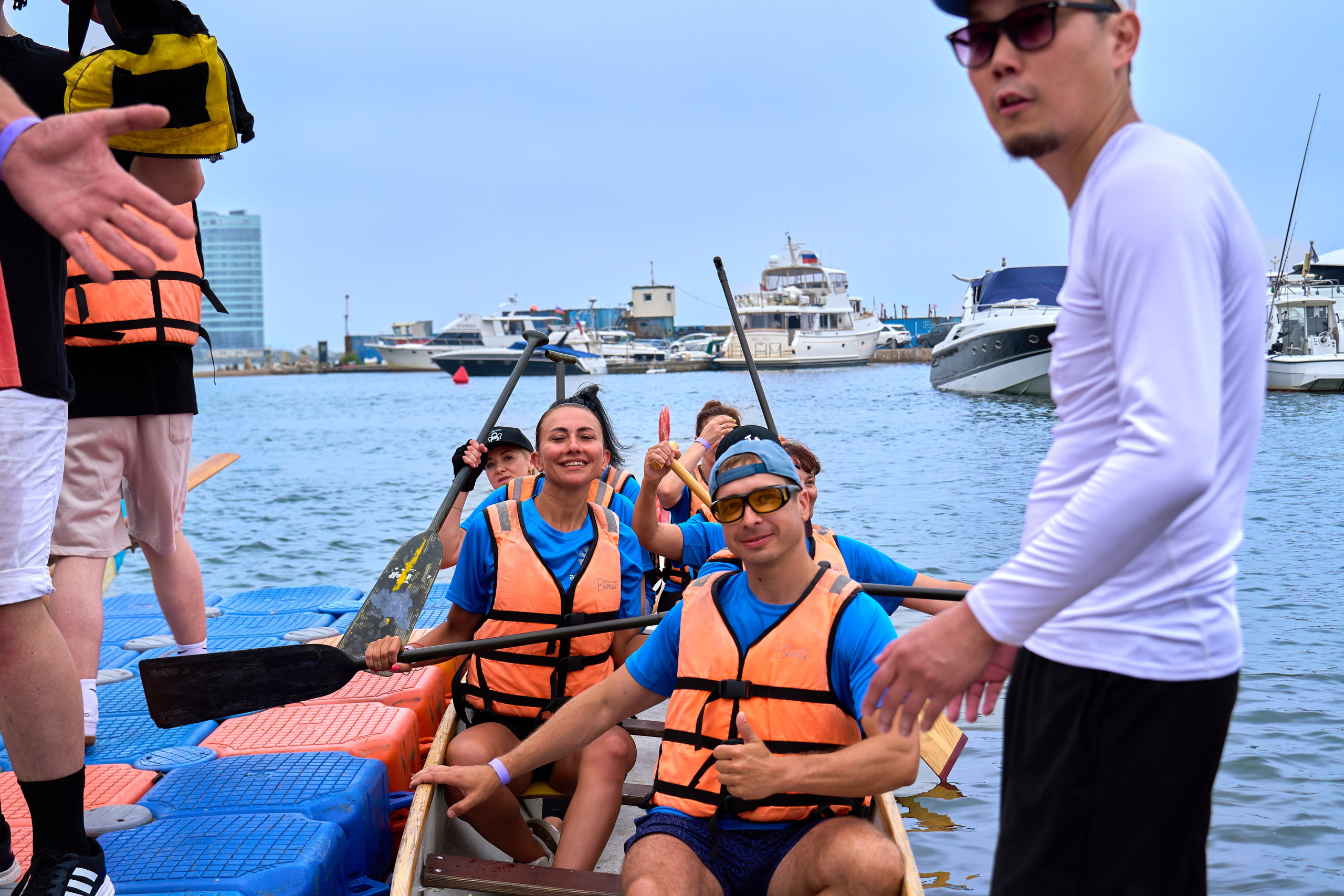 Соревнования на лодках дракон Айс Юнион. Фотограф во Владивостоке