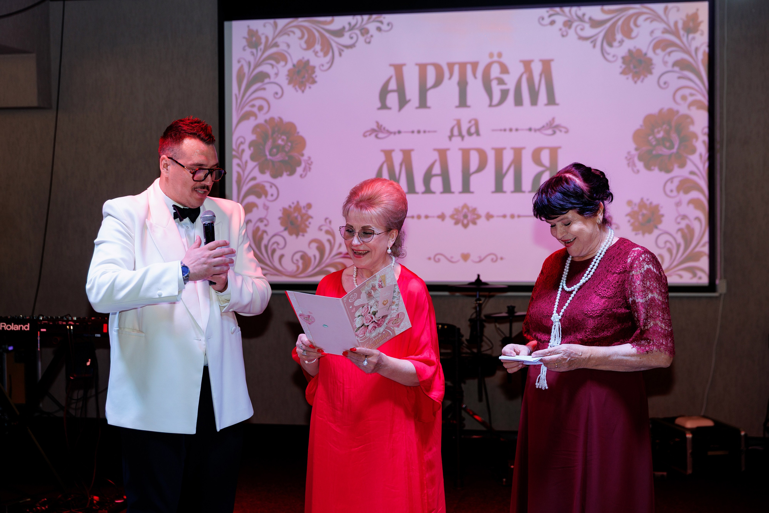 15 августа А&М. Профессиональный фотограф в Брянске Аля Подольная. Свадебный, семейный, портретный фотограф. Выпускные альбомы. Опыт более 10 лет. АЛЯМОМЕНТ