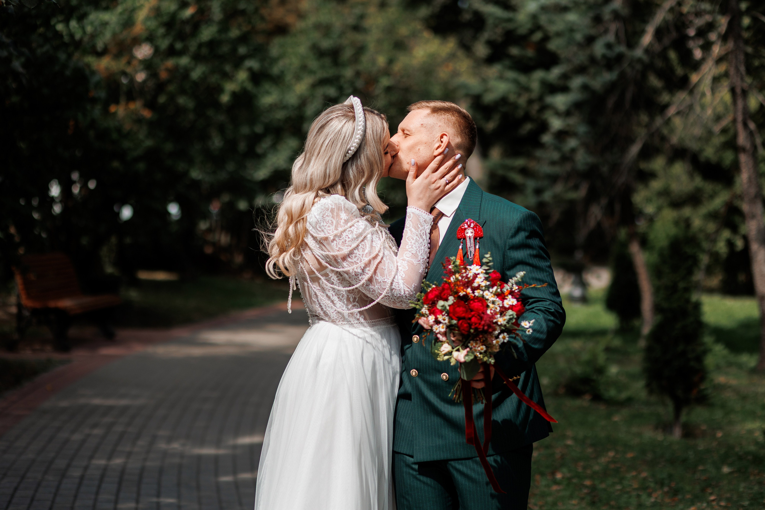 15 августа А&М. Профессиональный фотограф в Брянске Аля Подольная. Свадебный, семейный, портретный фотограф. Выпускные альбомы. Опыт более 10 лет. АЛЯМОМЕНТ
