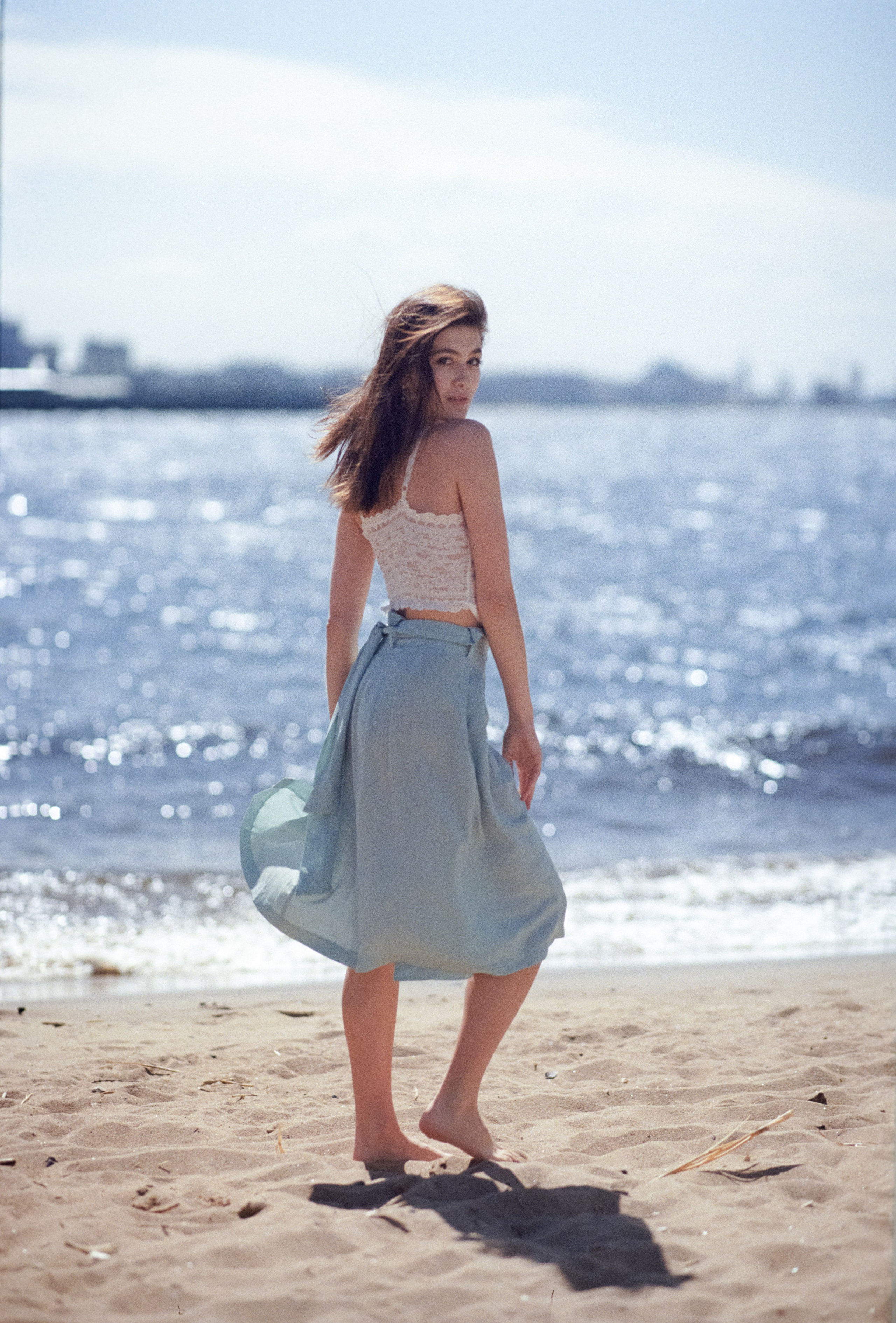 Kodak Color Plus 200 Canon EOS 30 + Canon EF 85mm f/1.4L IS USM