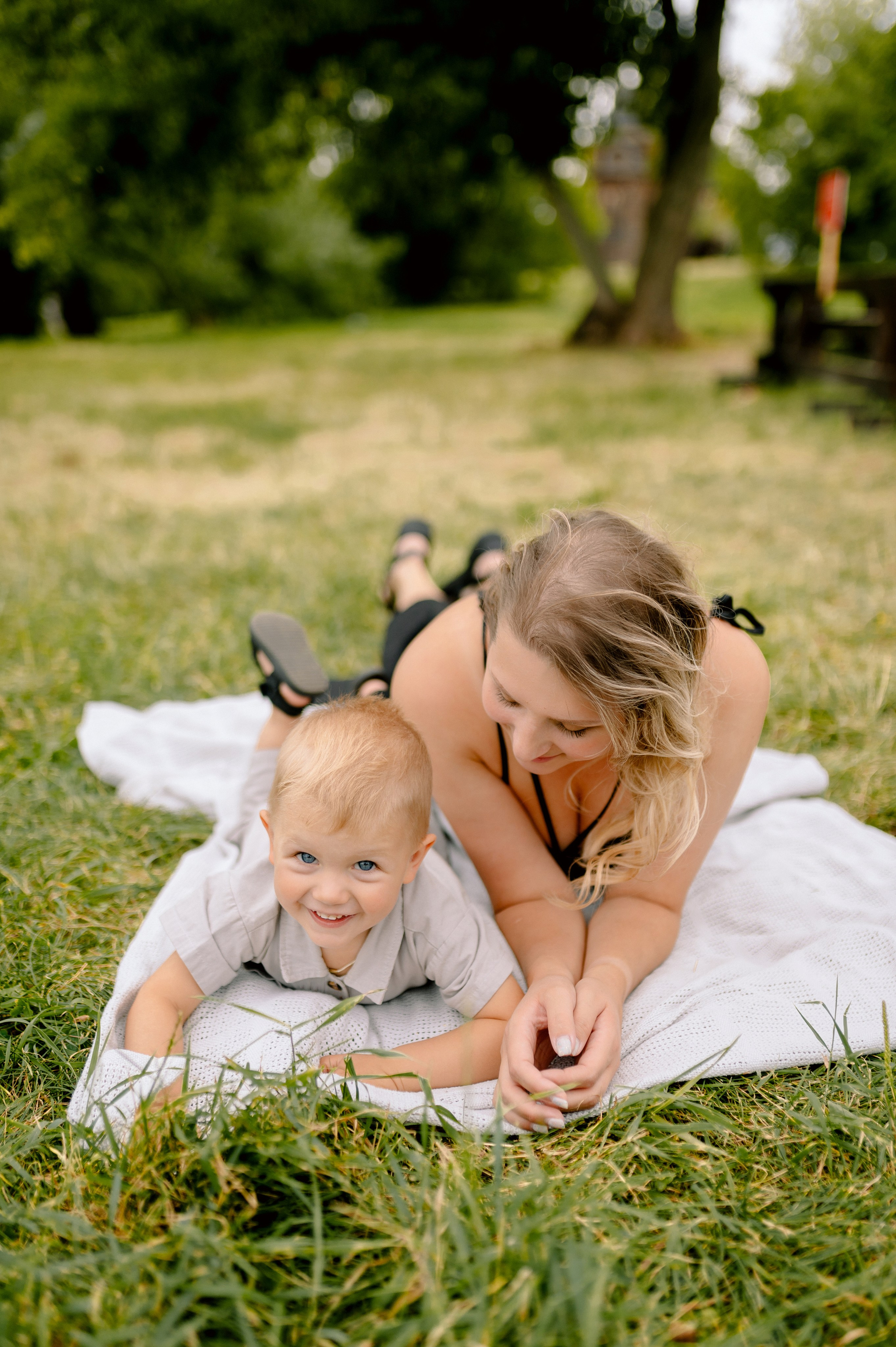 С АРОМАТОМ СКОШЕННОЙ ТРАВЫ. Шашкова Вероника / Свадебный и семейный фотограф Москва и Ярославль