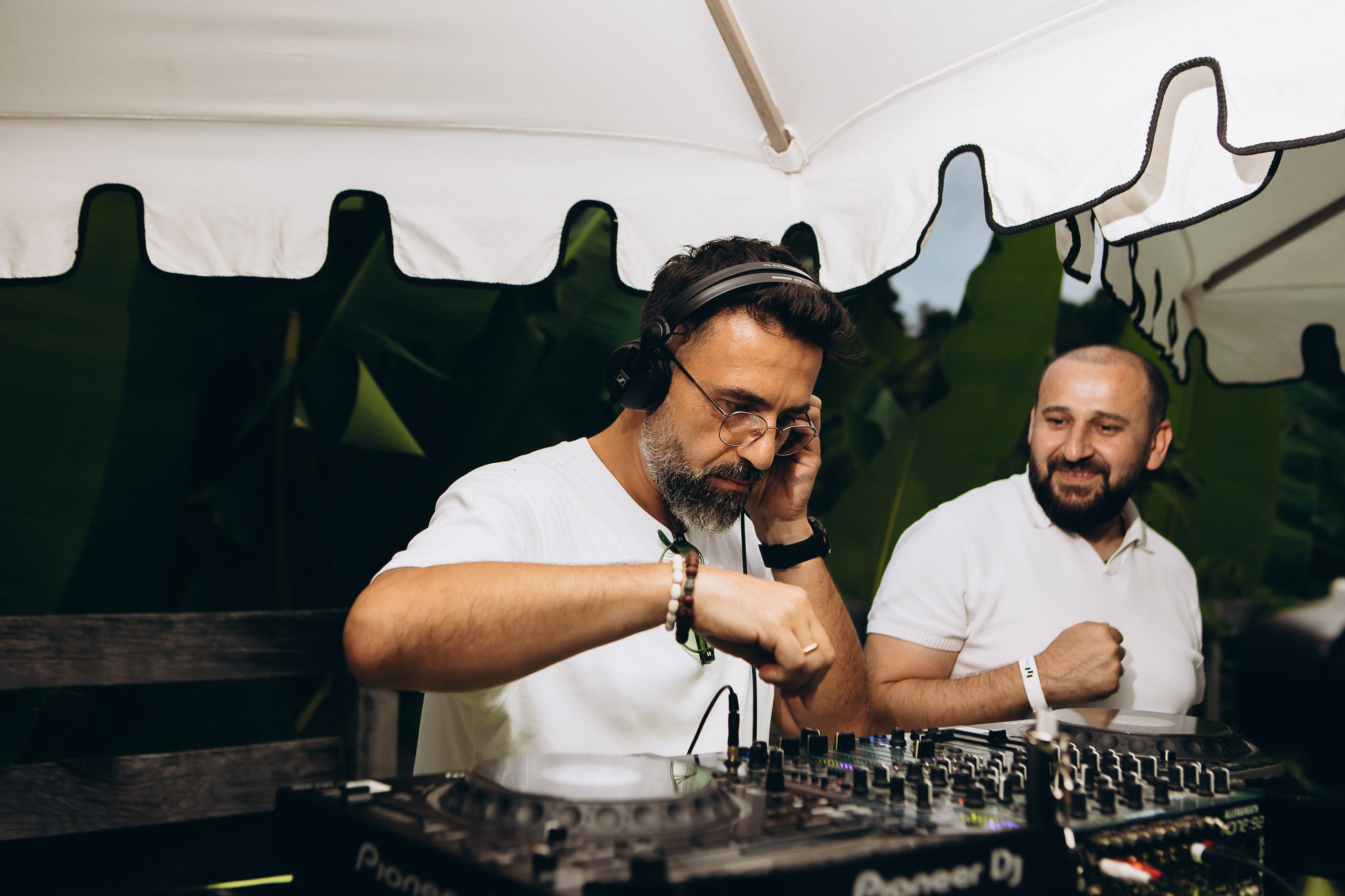 PLEX Sunset Party. Photographer in Georgia Pavel Sharnikov