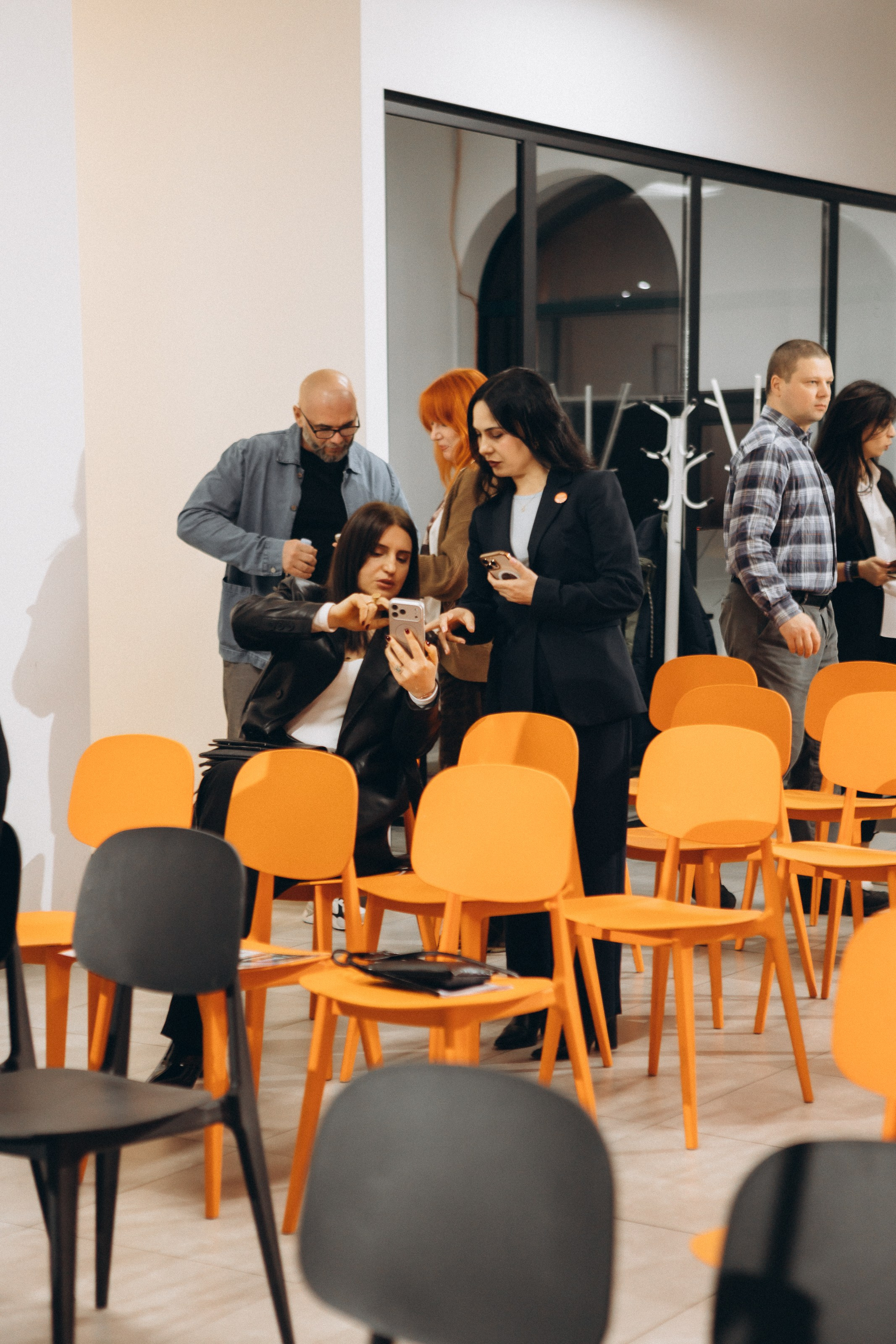 Orange Group. Photographer in Georgia Pavel Sharnikov