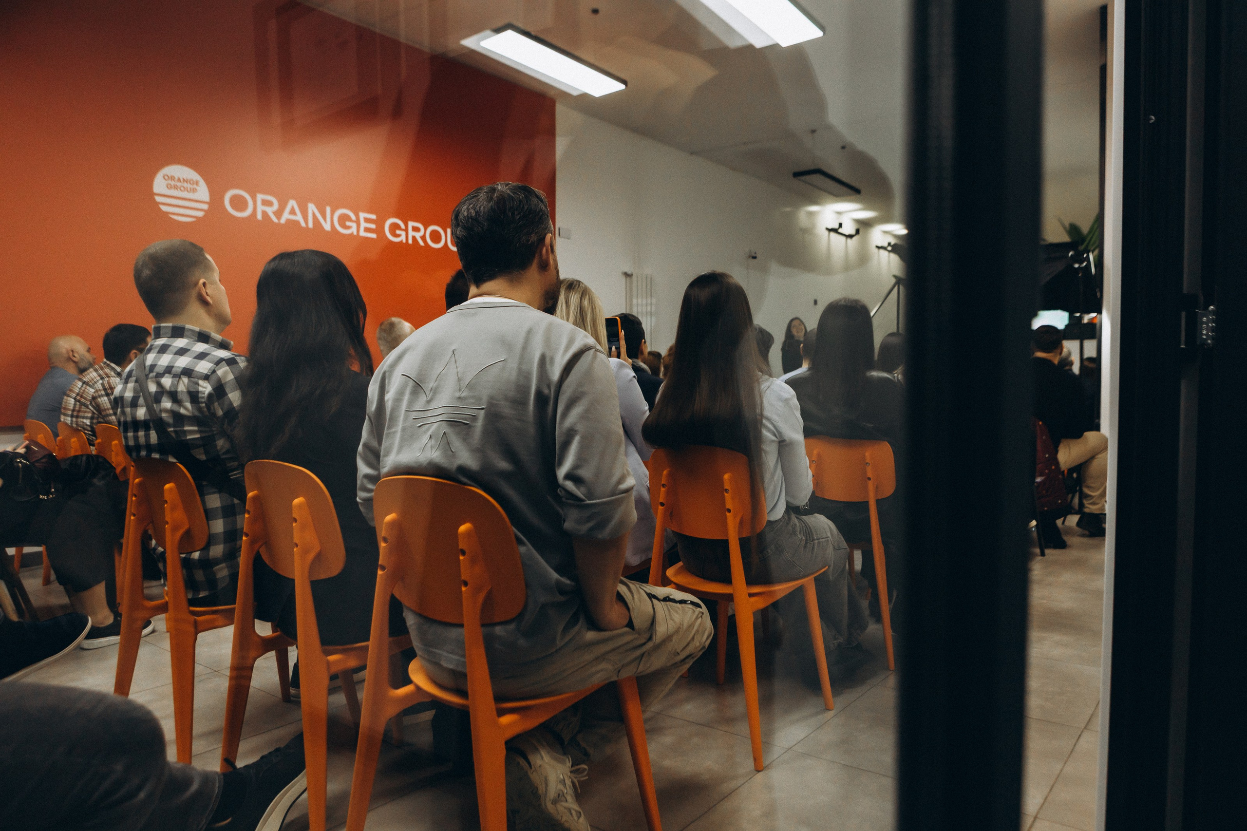 Orange Group. Photographer in Georgia Pavel Sharnikov