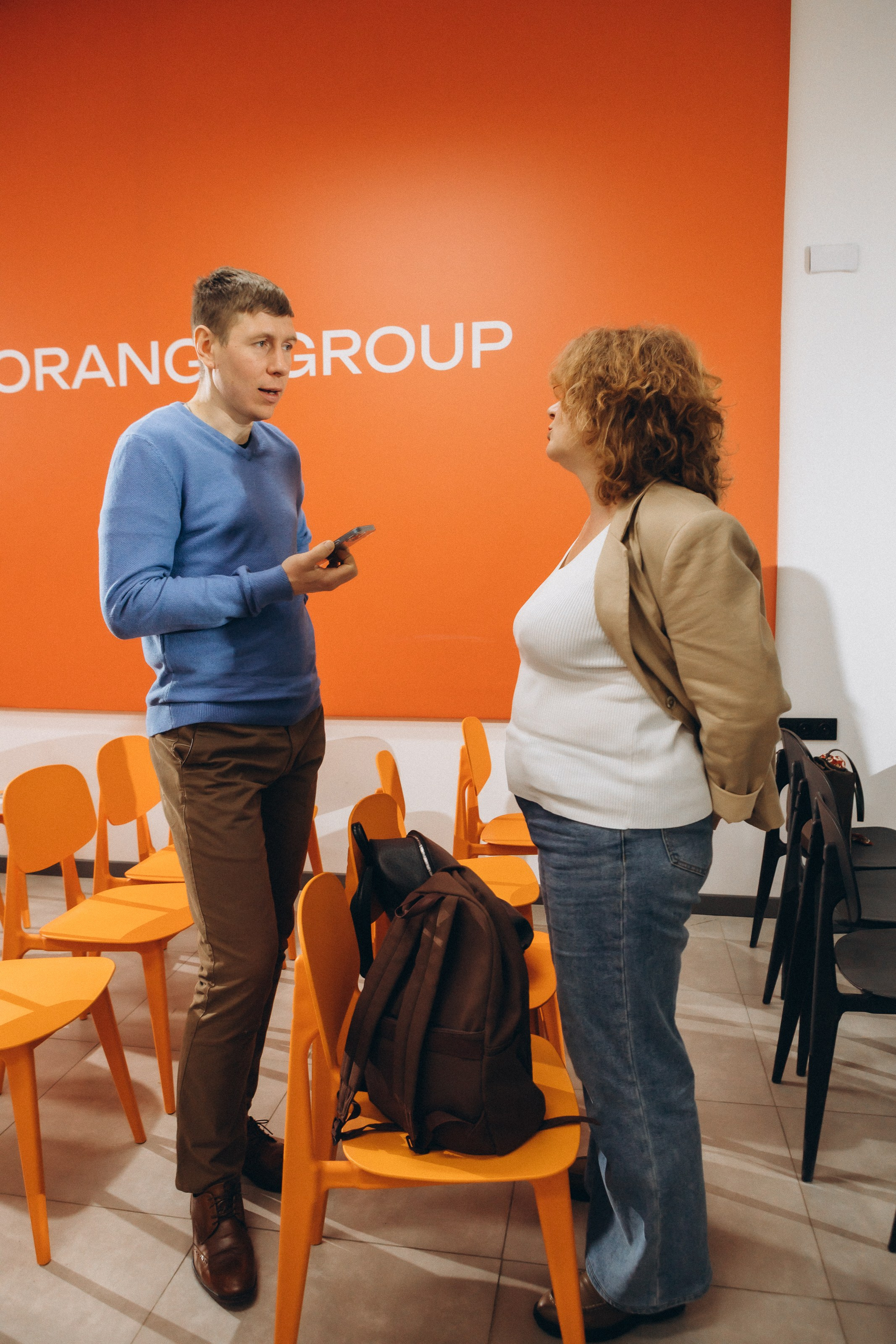 Orange Group. Photographer in Georgia Pavel Sharnikov