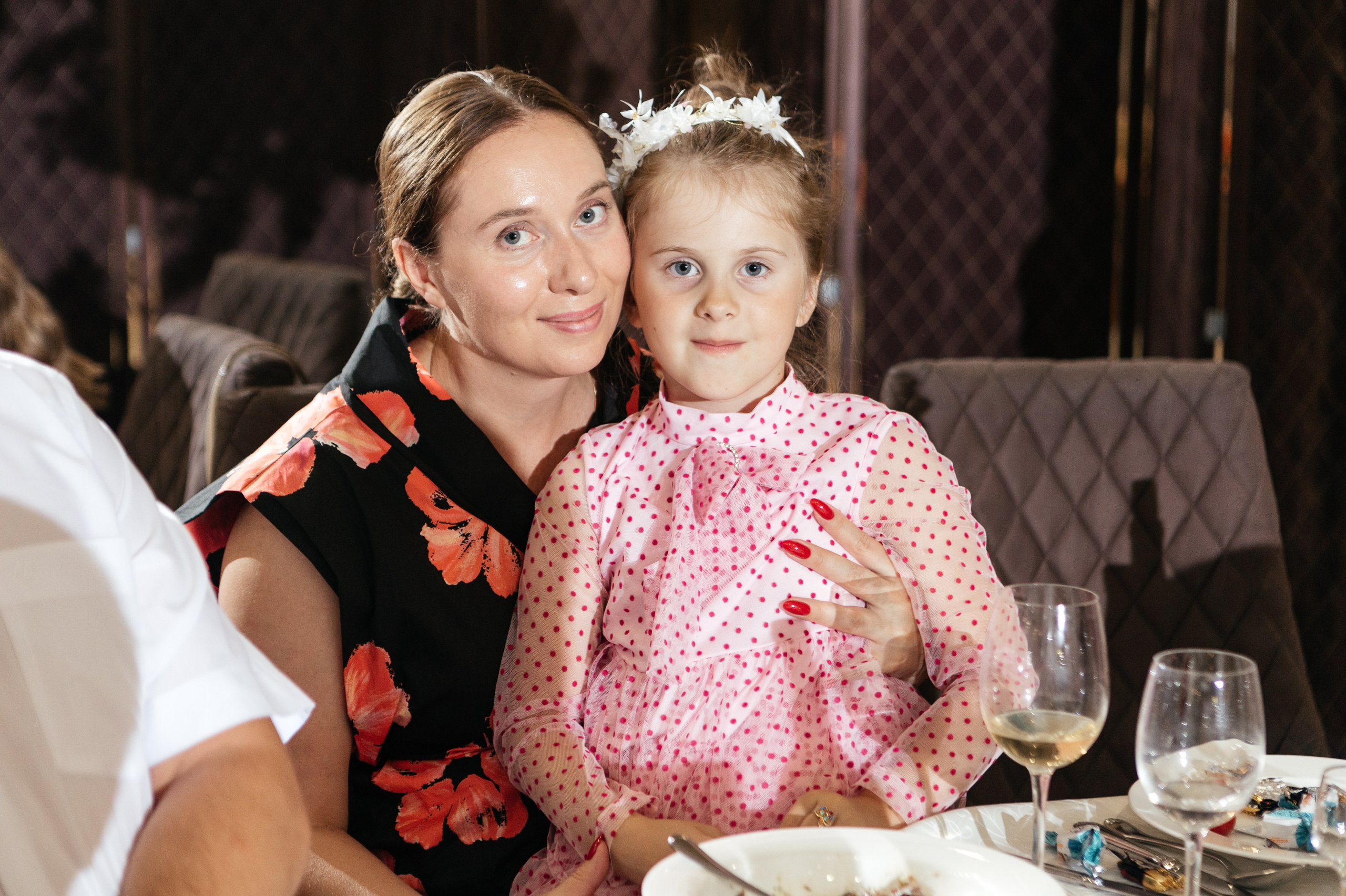 Свадебный фотограф Уфа — Руслан ГабдлисламовЖивые эмоции, красивые кадры, воспоминания на всю жизнь.Работаю по всей Республике Башкортоста. Свадебный фотограф Уфа Руслан Габдлисламов