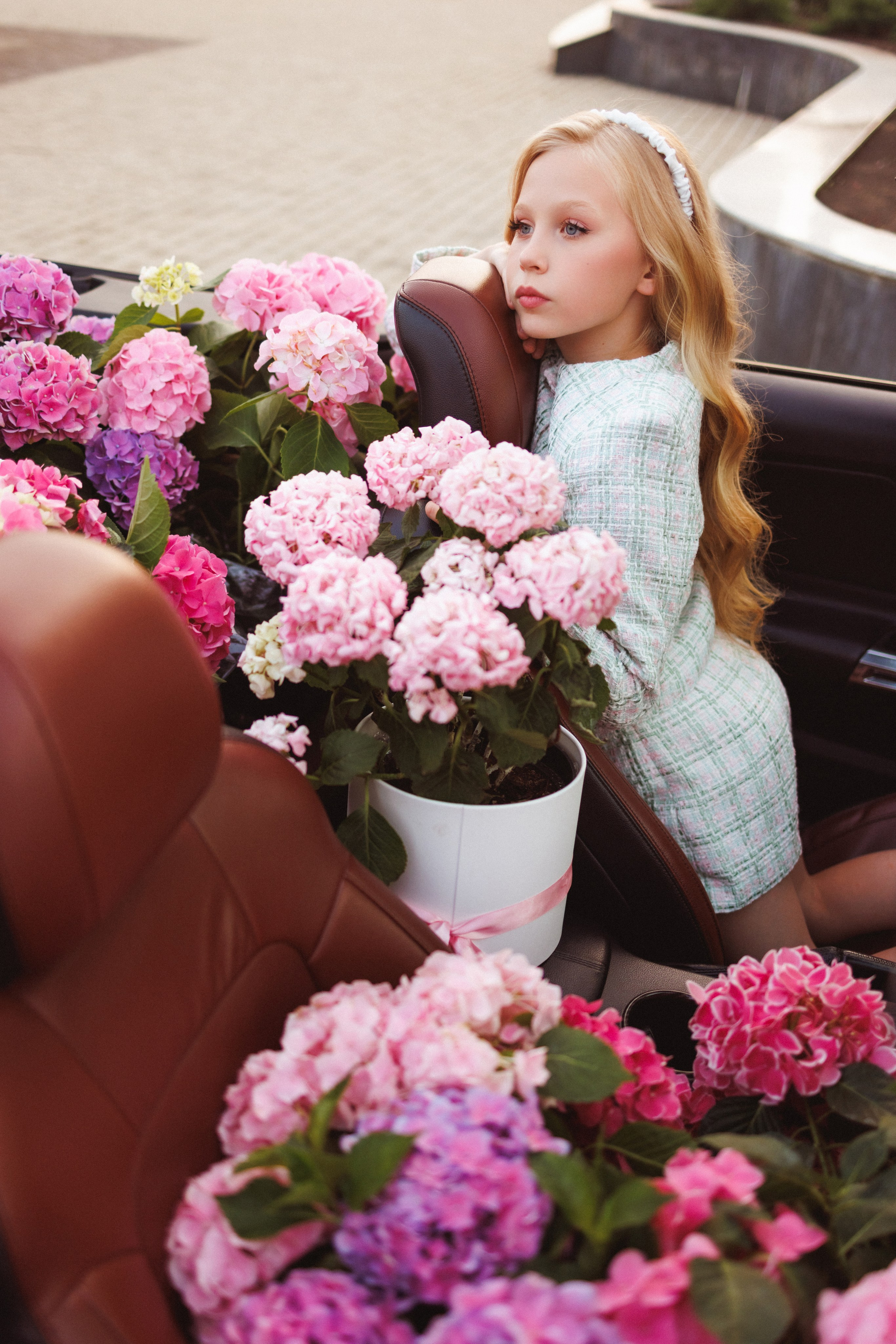 Фотосессия с Кабриолетом и живыми цветами, город Краснодар. Семейный и детский фотограф в Краснодаре Анна Трашкова