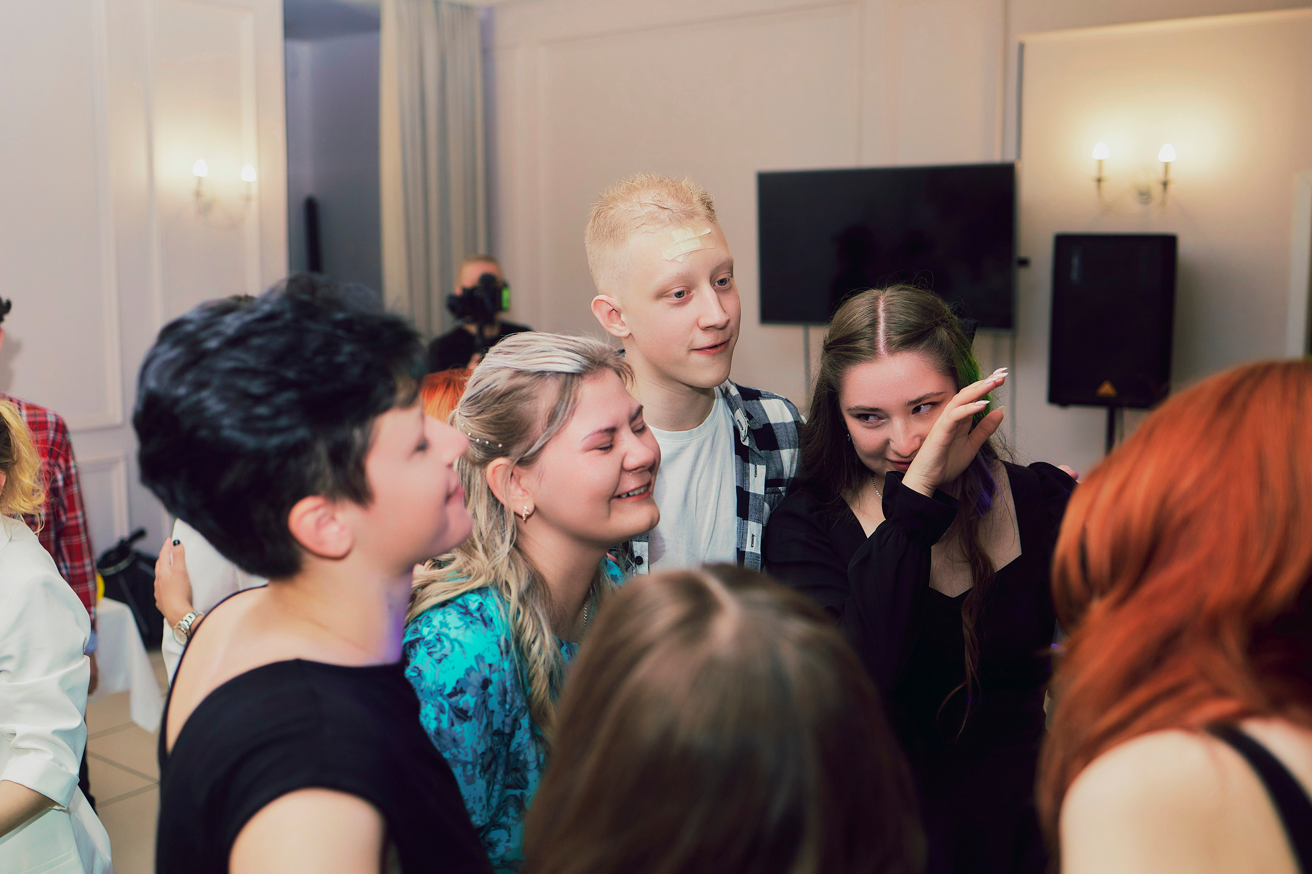 Школа № 68 (выпускной 2023). Фотограф Иван Кузьмин на любое Ваше мероприятие