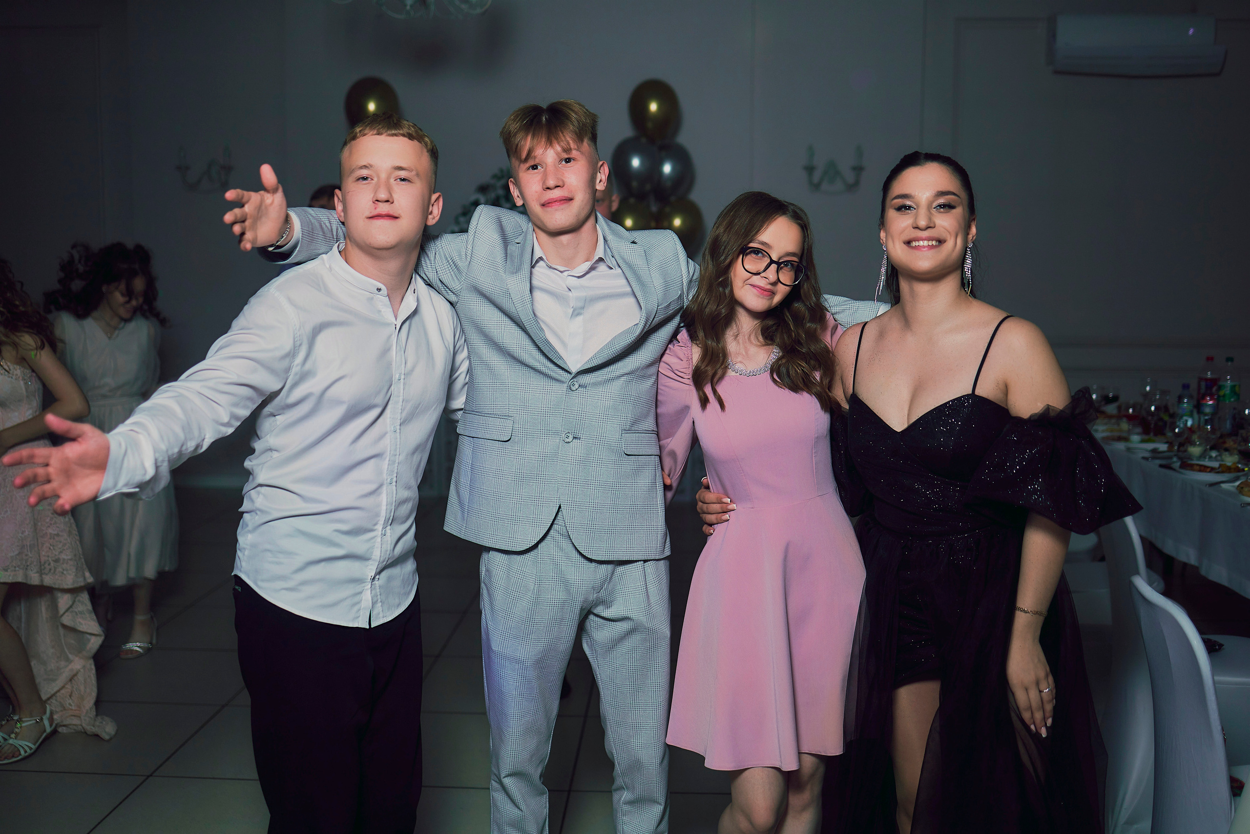 Школа № 68 (выпускной 2023). Фотограф Иван Кузьмин на любое Ваше мероприятие