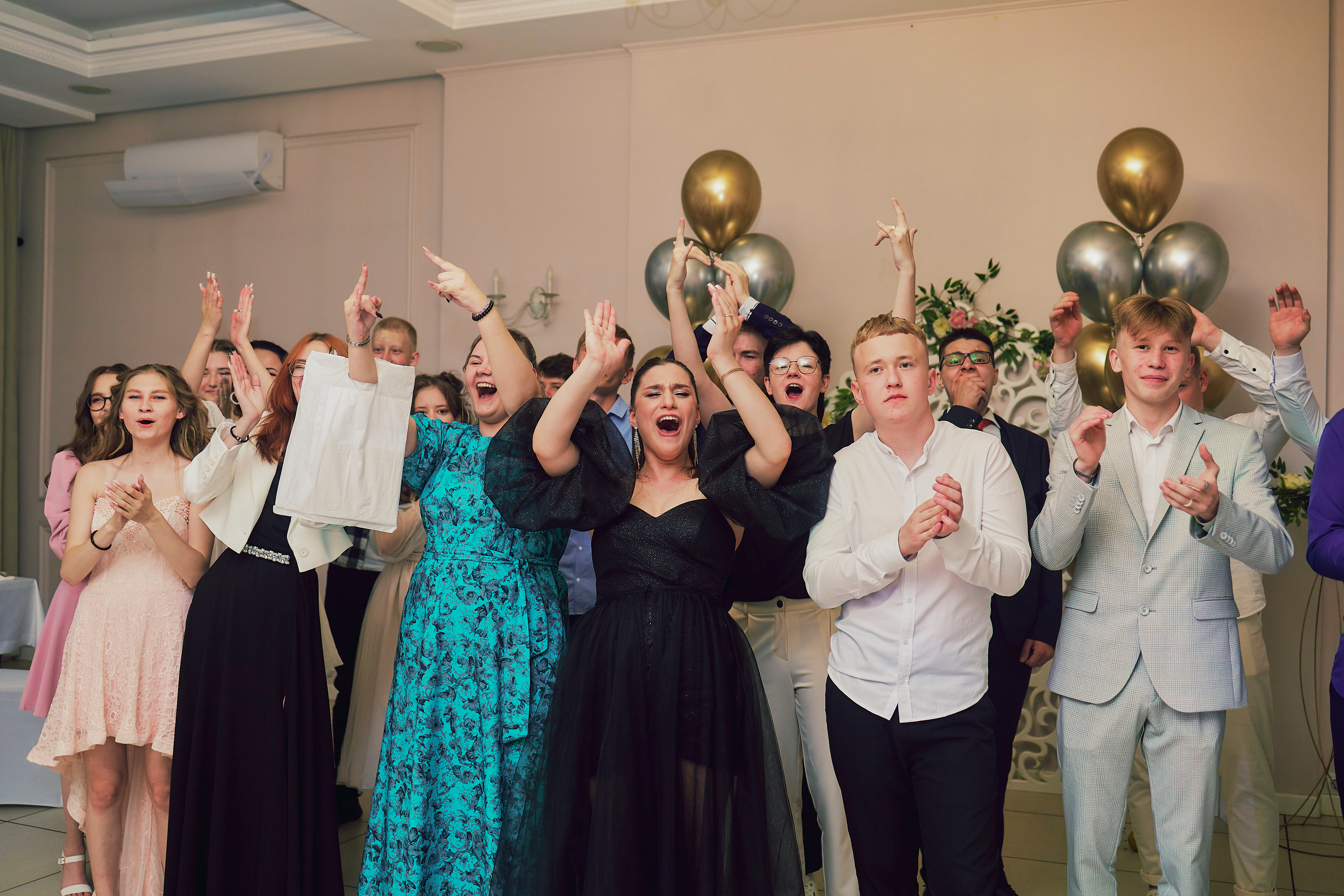 Школа № 68 (выпускной 2023). Фотограф Иван Кузьмин на любое Ваше мероприятие