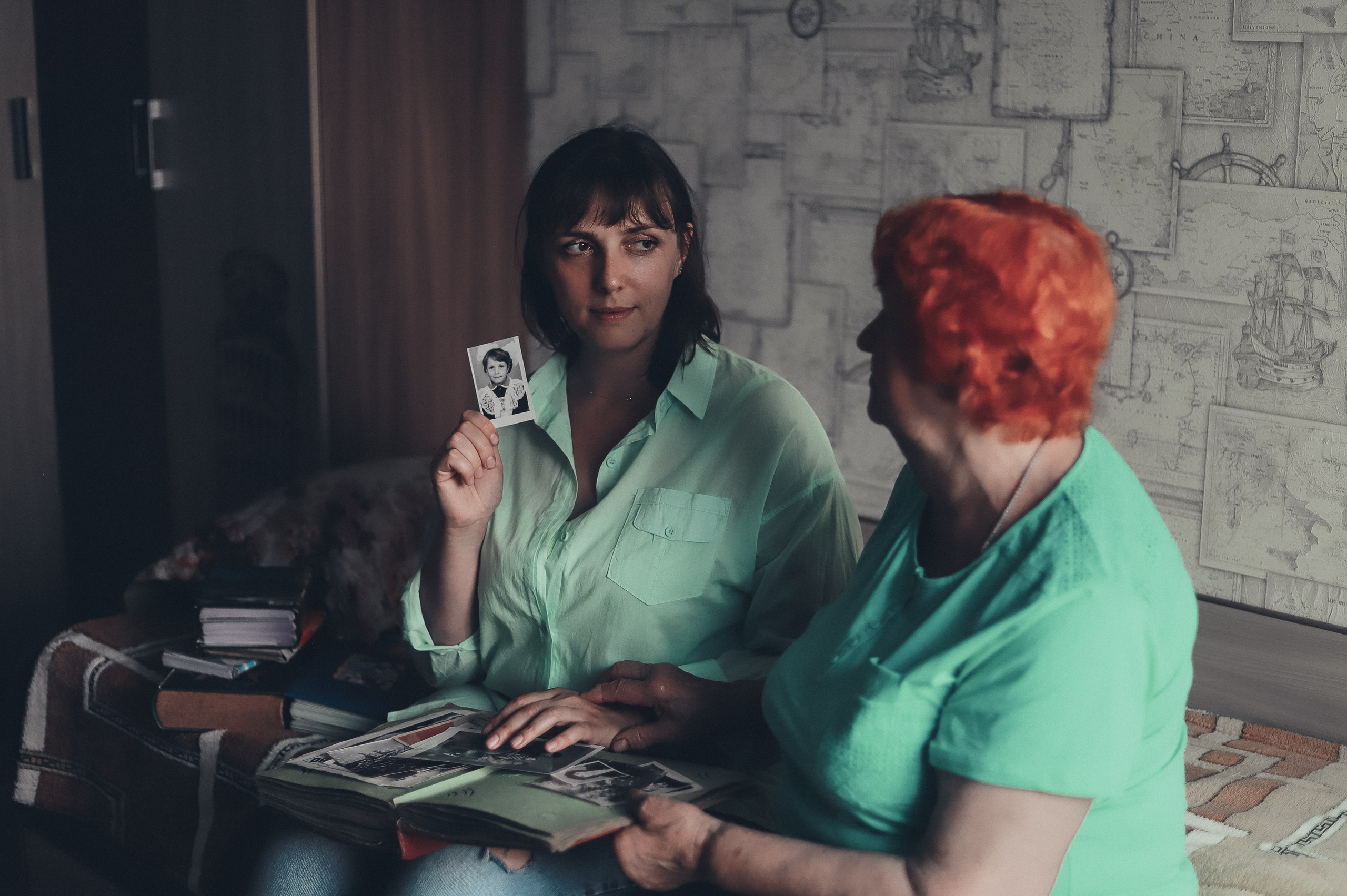 Семейная фотосессия - Алена и ее бабушка. Семейный и женский фотограф Кемерово Мария Степ