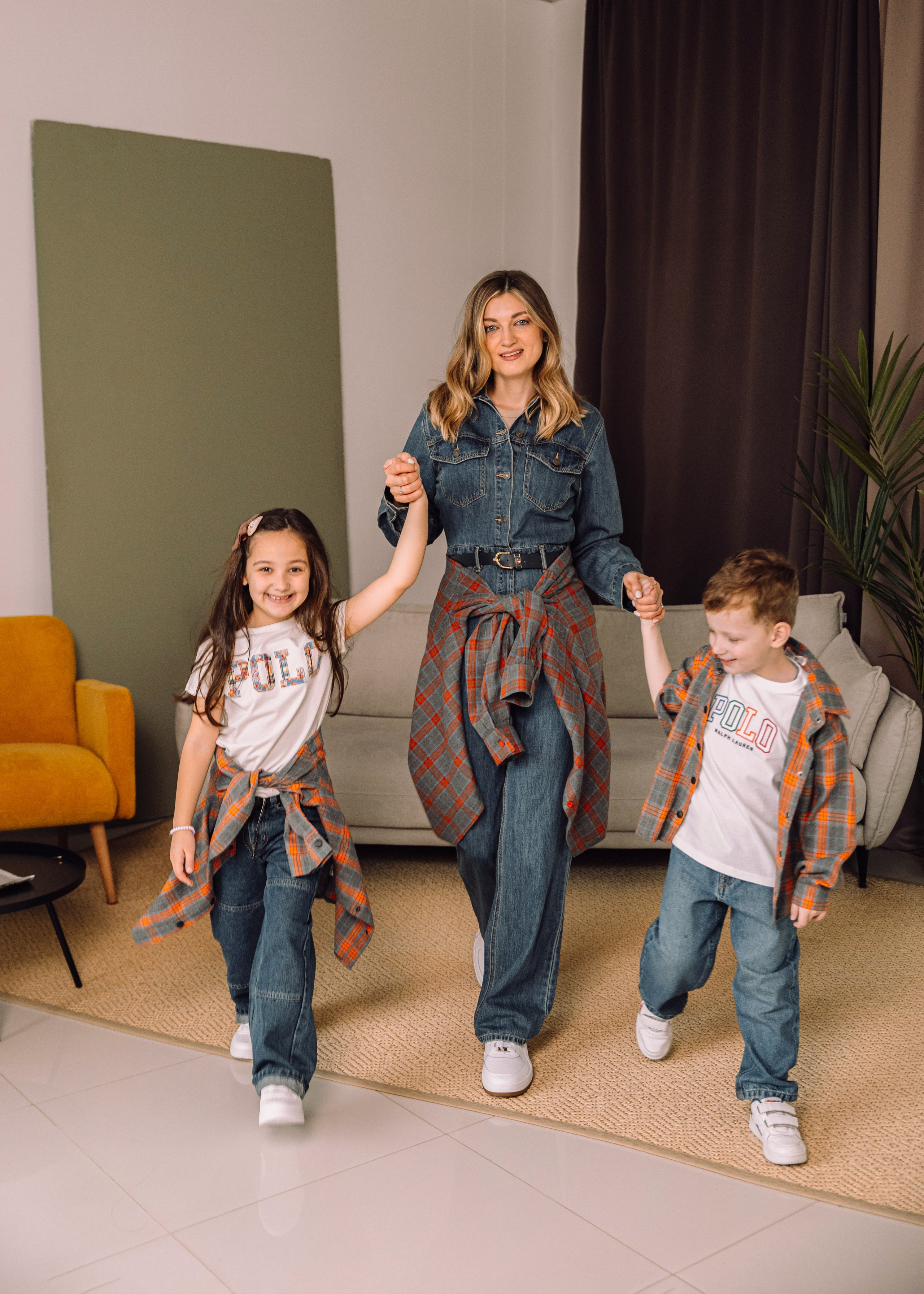 Елена, Лиана и Артем. Семейный фотограф В Москве Александра Дейкун