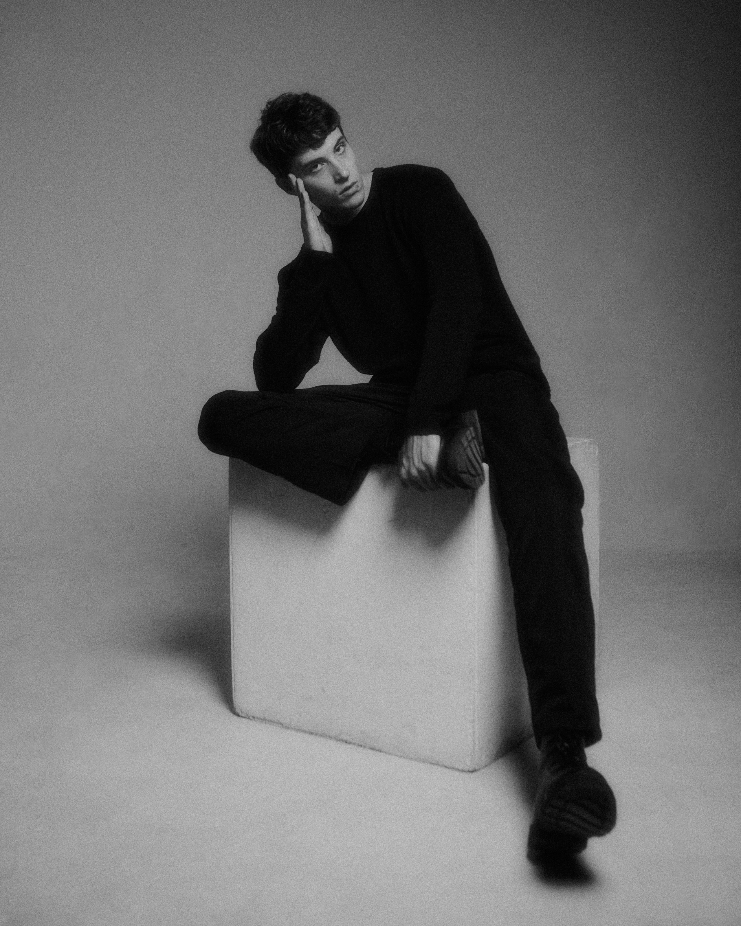 TESTS. Фотограф для брендов в Москве Никита Чикунов