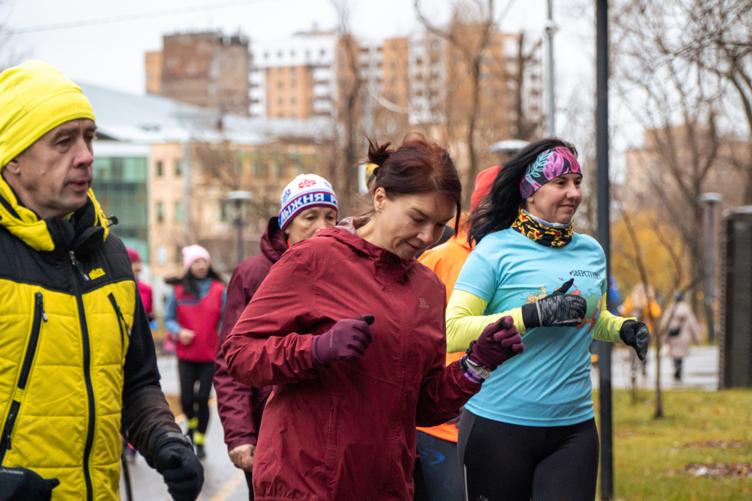 5 вёрст Реутов 16.11.2024. Роман Капилюшов. Бег. Фото. Видео. г. Люберцы