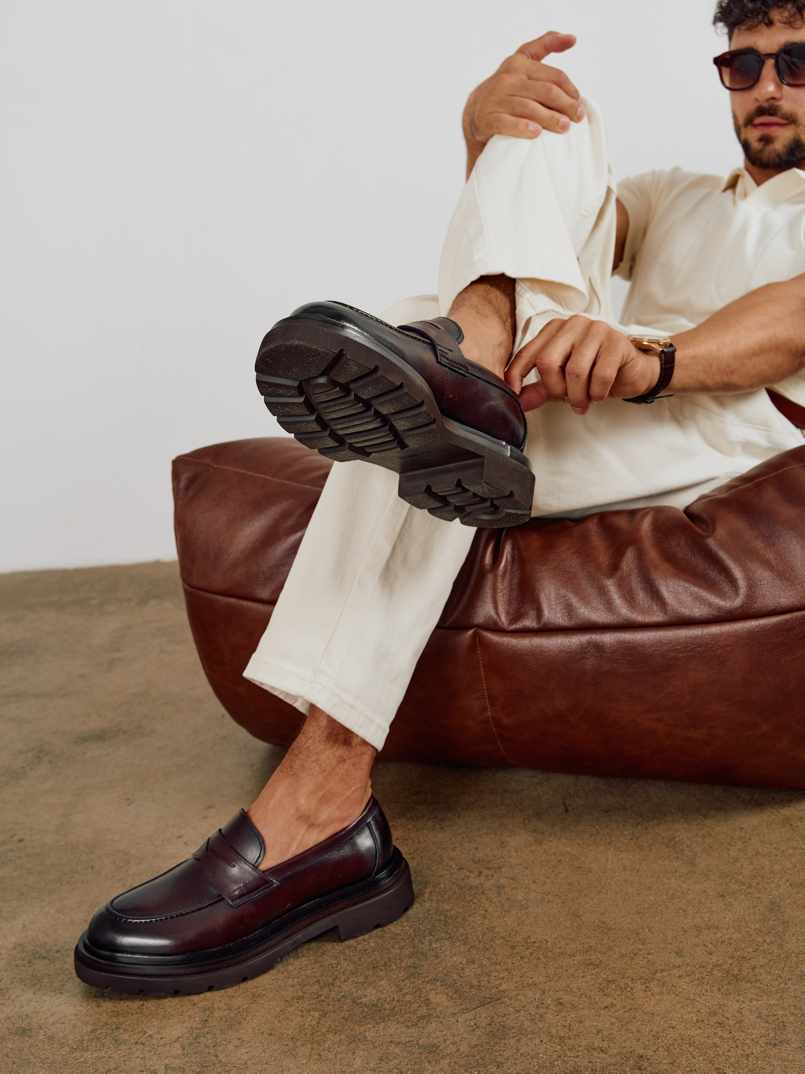 Обувь. Фотограф для маркетплейсов в Москве