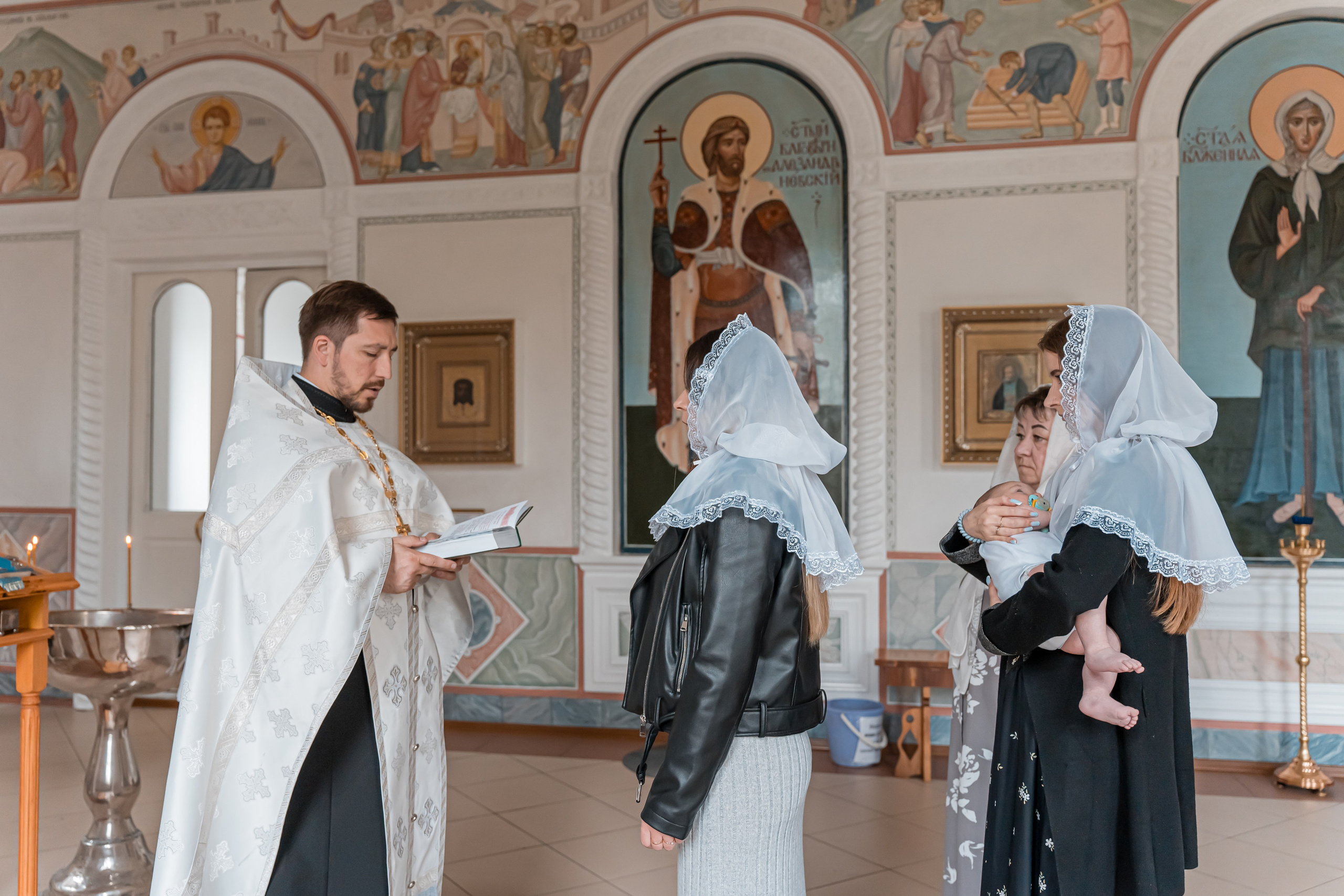 Крещение Марка. Отличные фотографии своих близких, своего бизнеса или даже себя. СПб