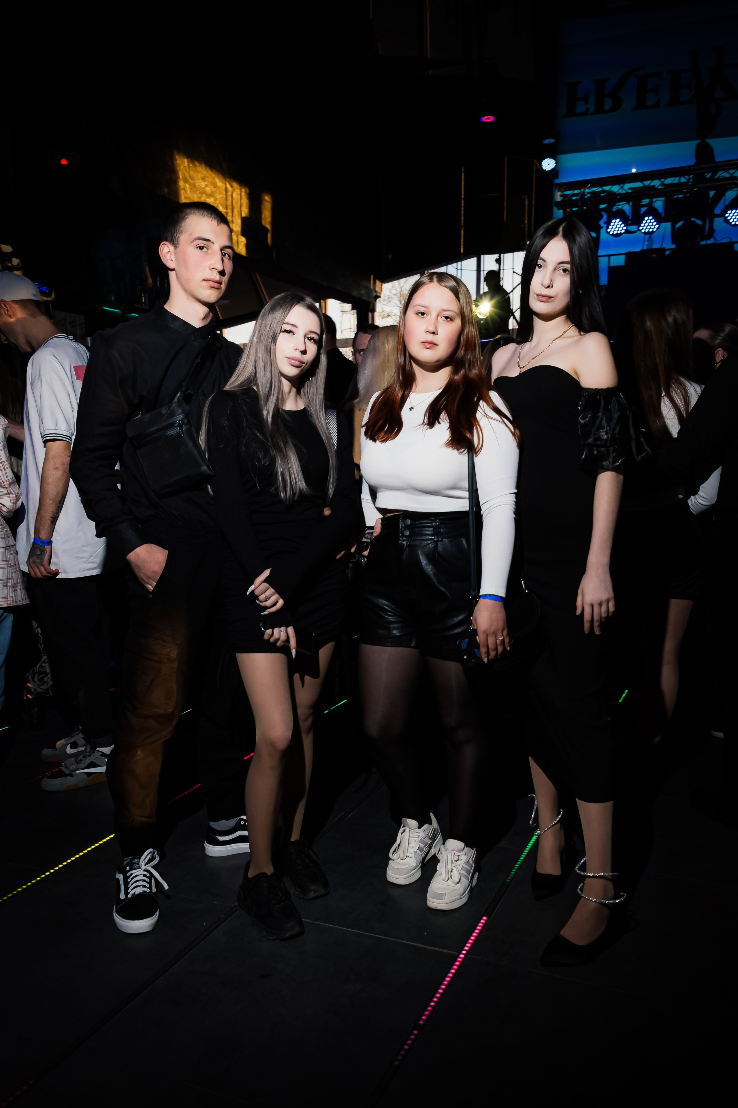 FreeZone night Club. Ларина Иванна фотограф в Донецке