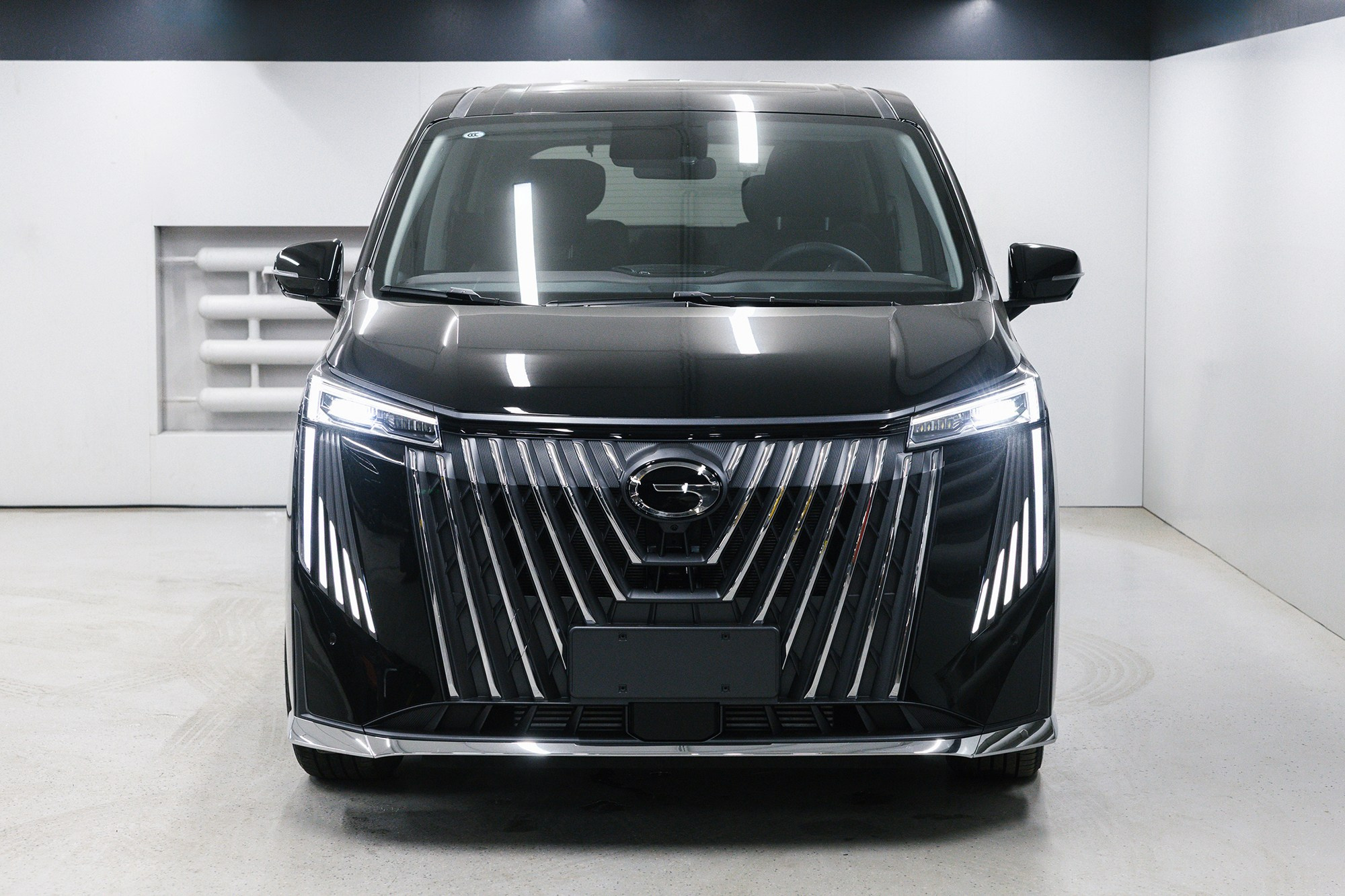 GAC M8 2.0T GDI AT (231 л. с.). Автосалон «Х-Авто»